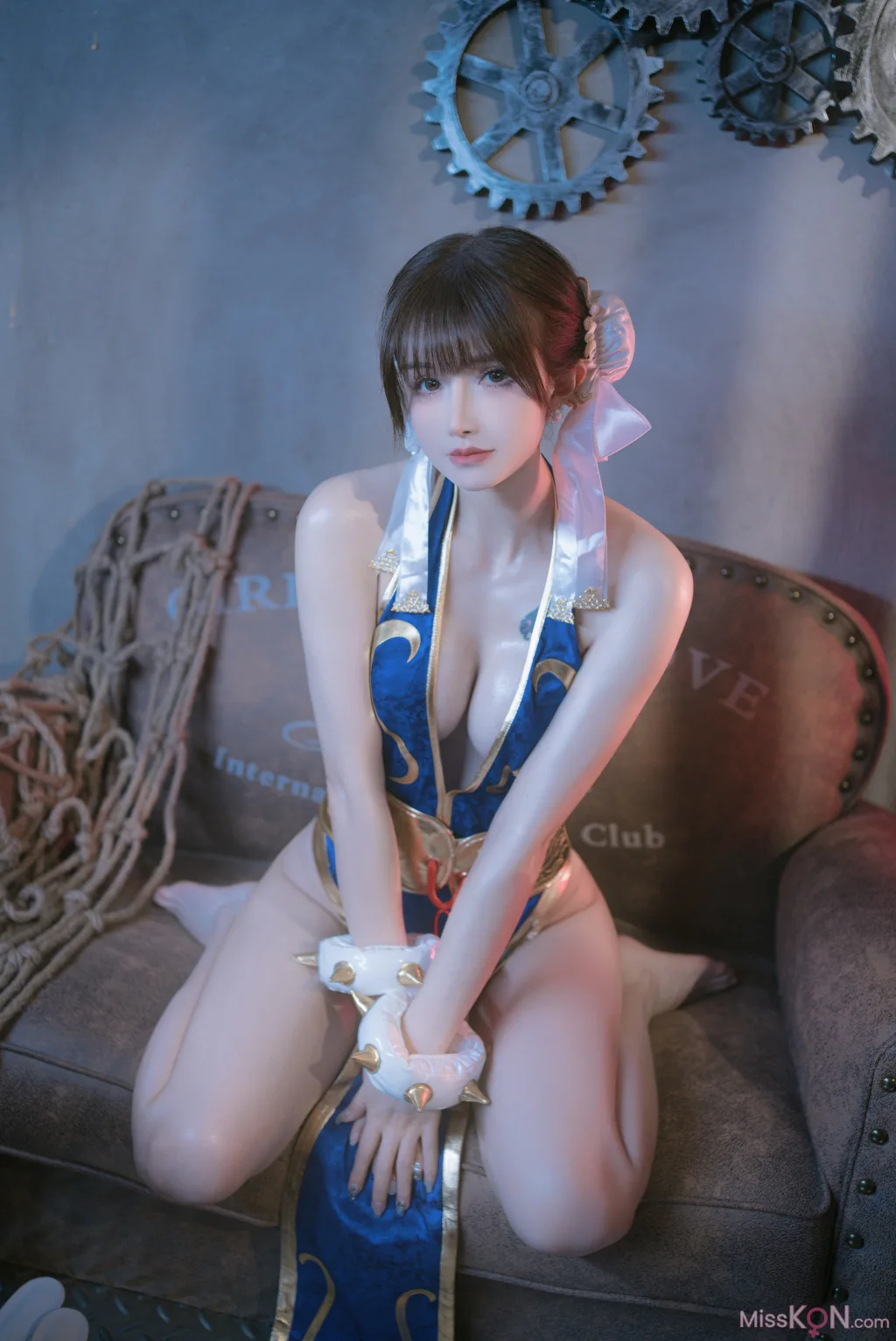Coser@鹿八岁_ 春丽的格斗辅导