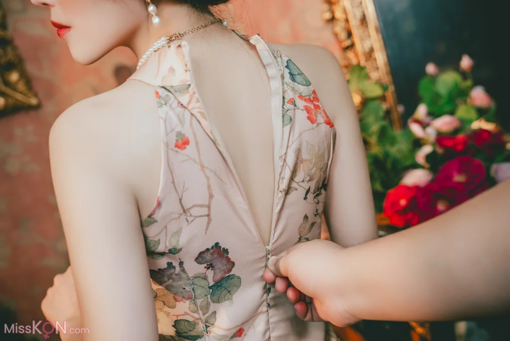 Coser@鹿八岁_ 特工的堕落·前篇