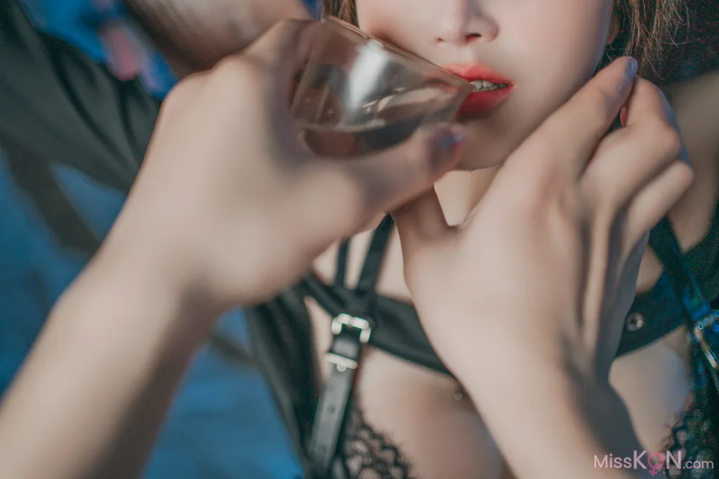 Coser@鹿八岁_ 特工的堕落·后篇