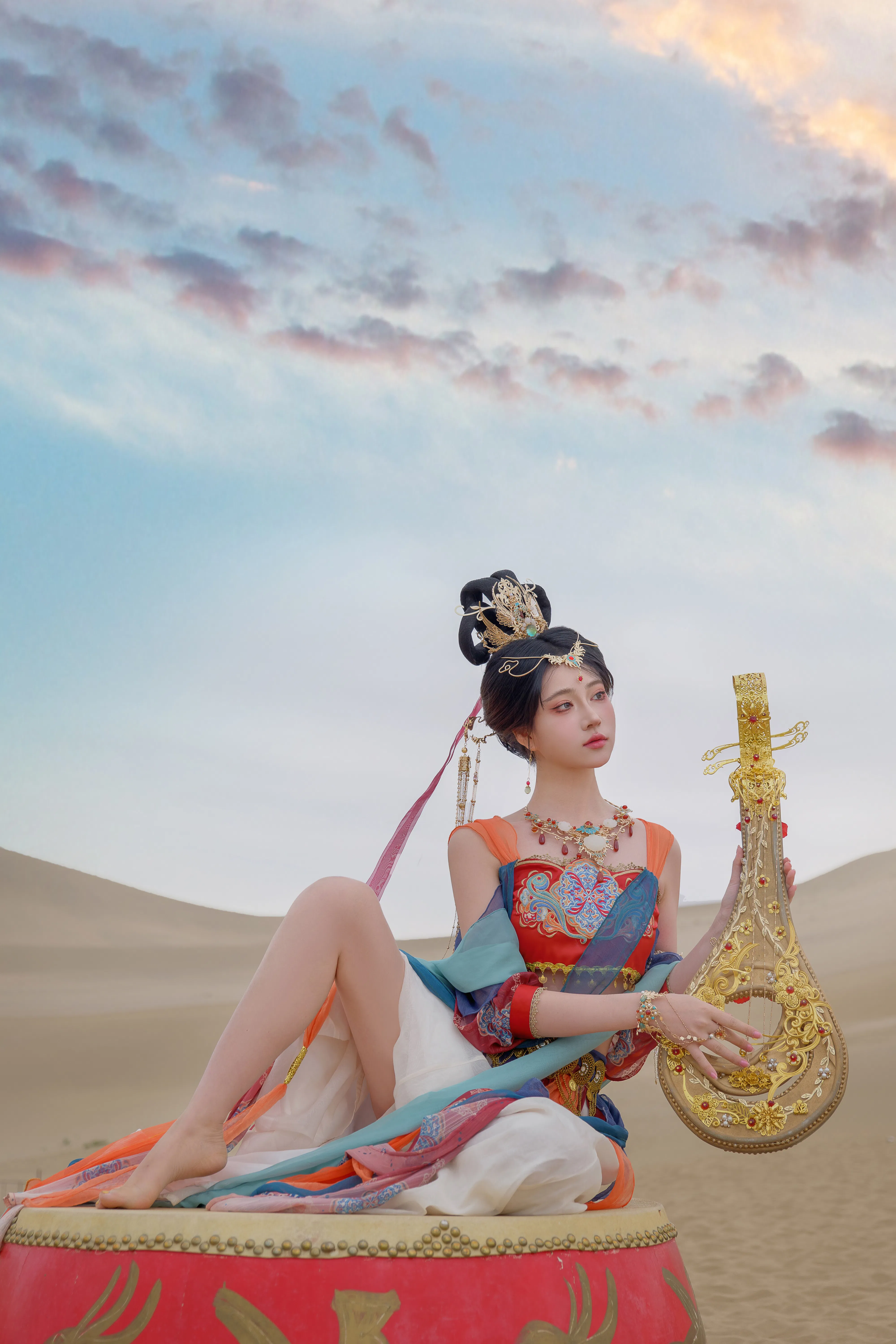 [Cosplay] 年年 - 敦煌飞天