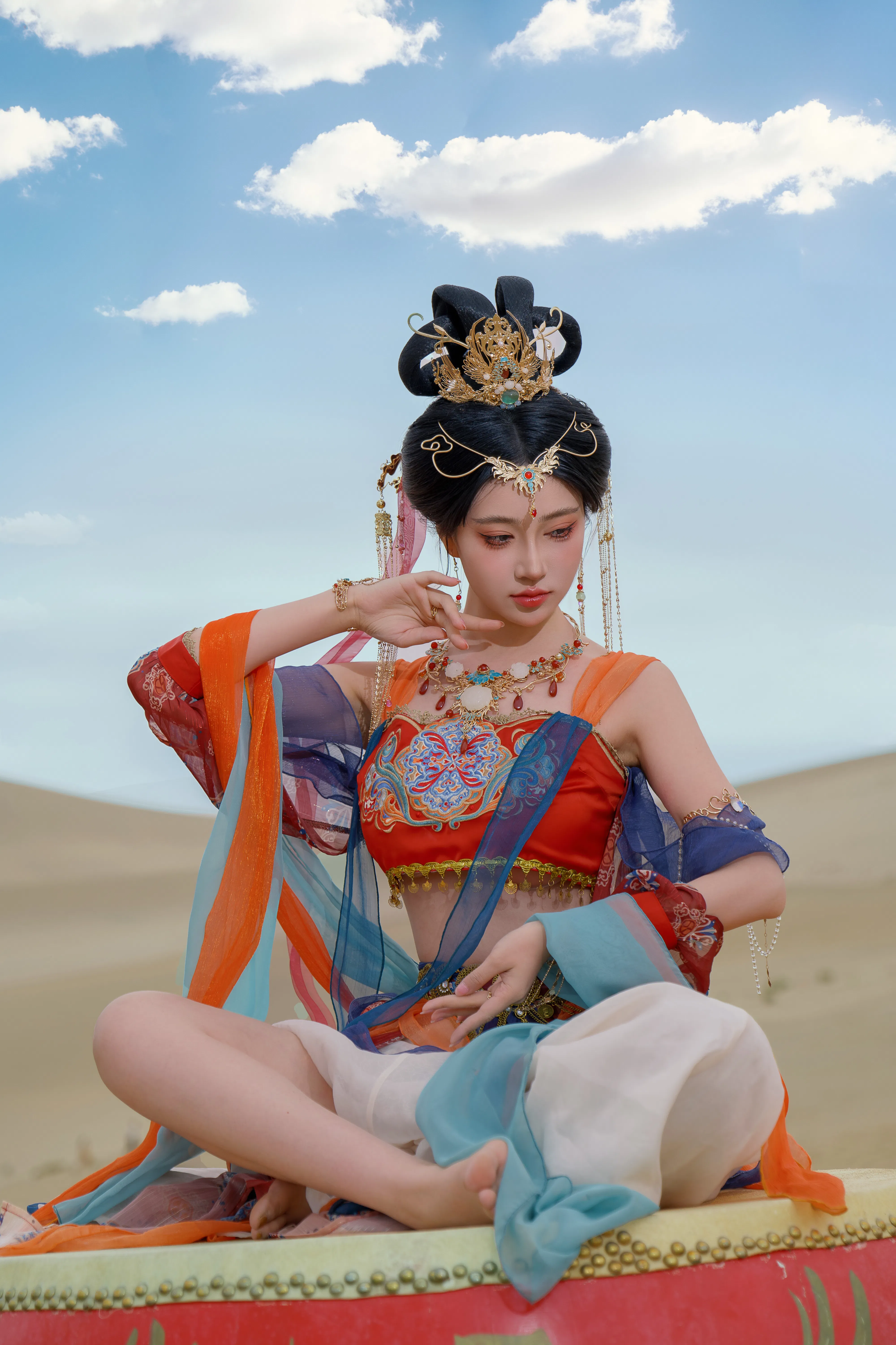 [Cosplay] 年年 - 敦煌飞天