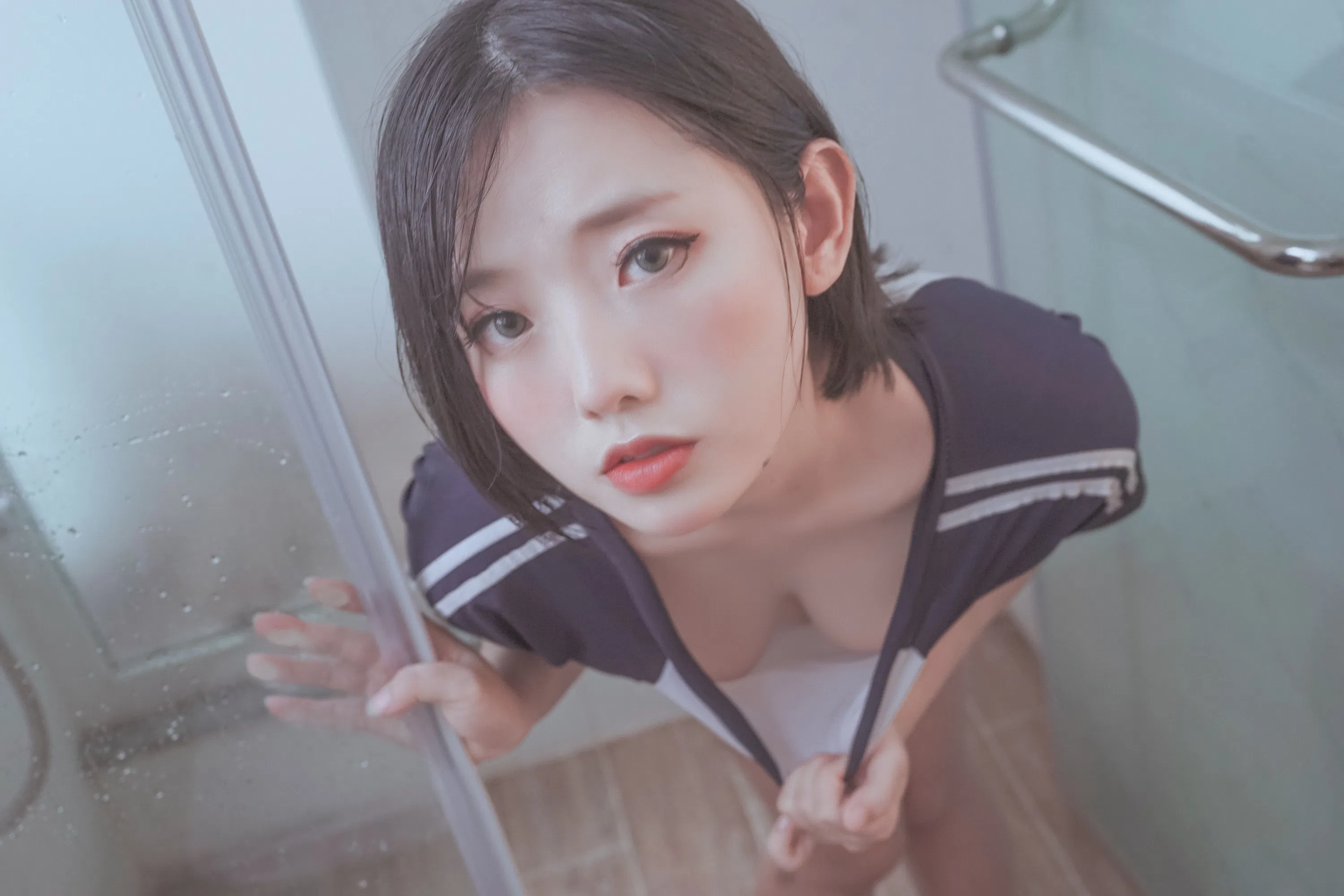 [Cosplay] Messie Huang - Bathing