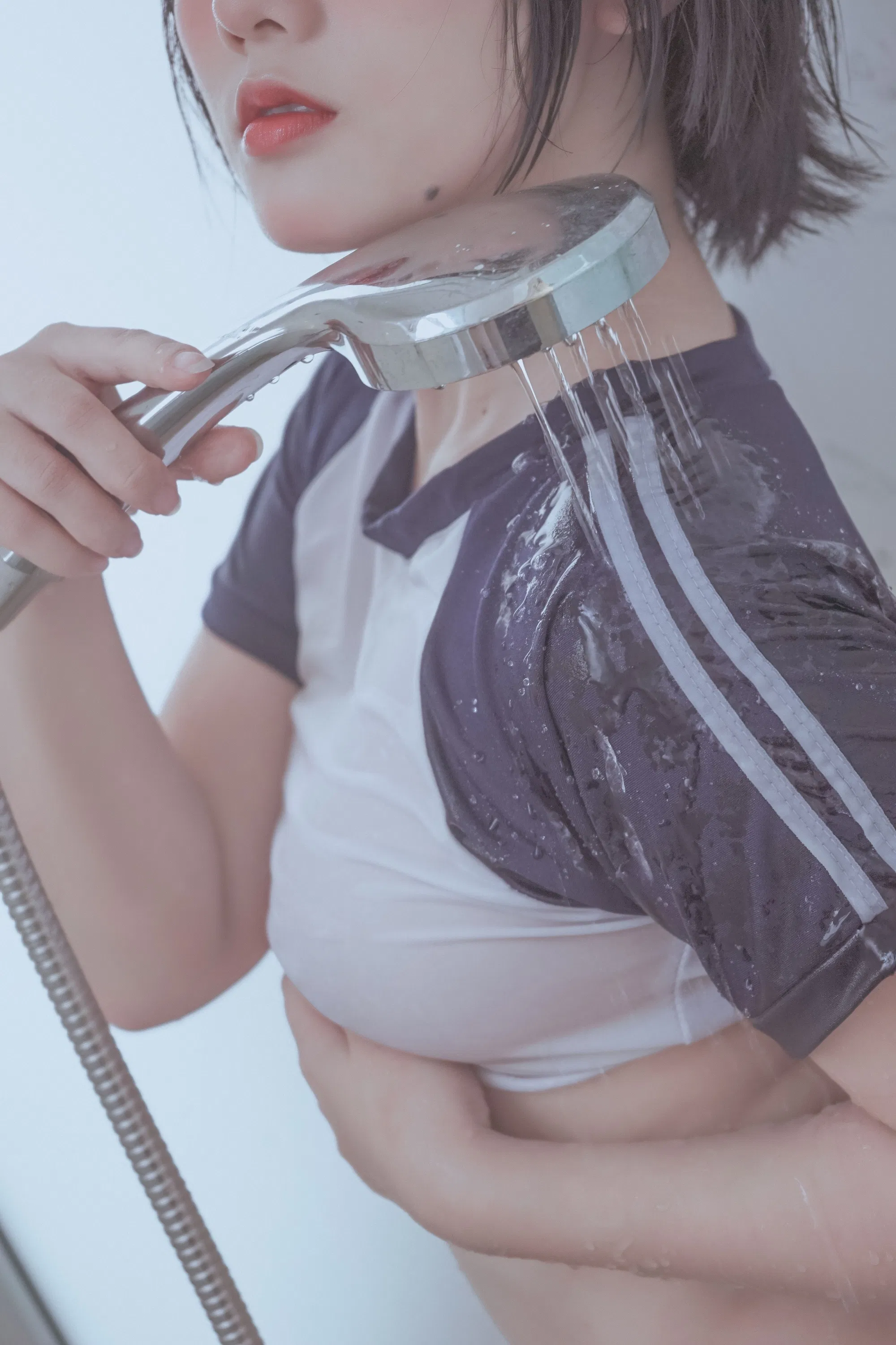 [Cosplay] Messie Huang - Bathing