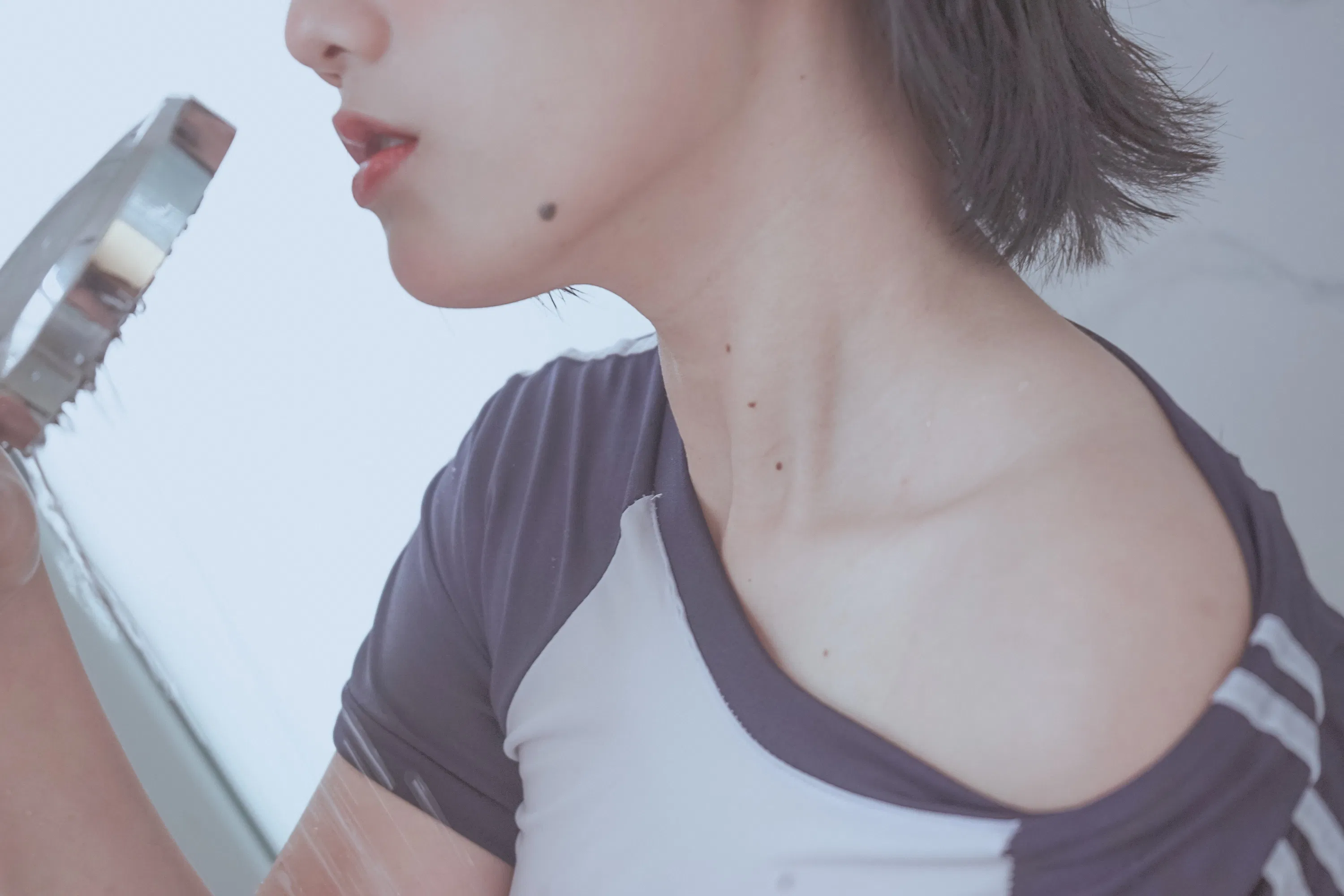 [Cosplay] Messie Huang - Bathing