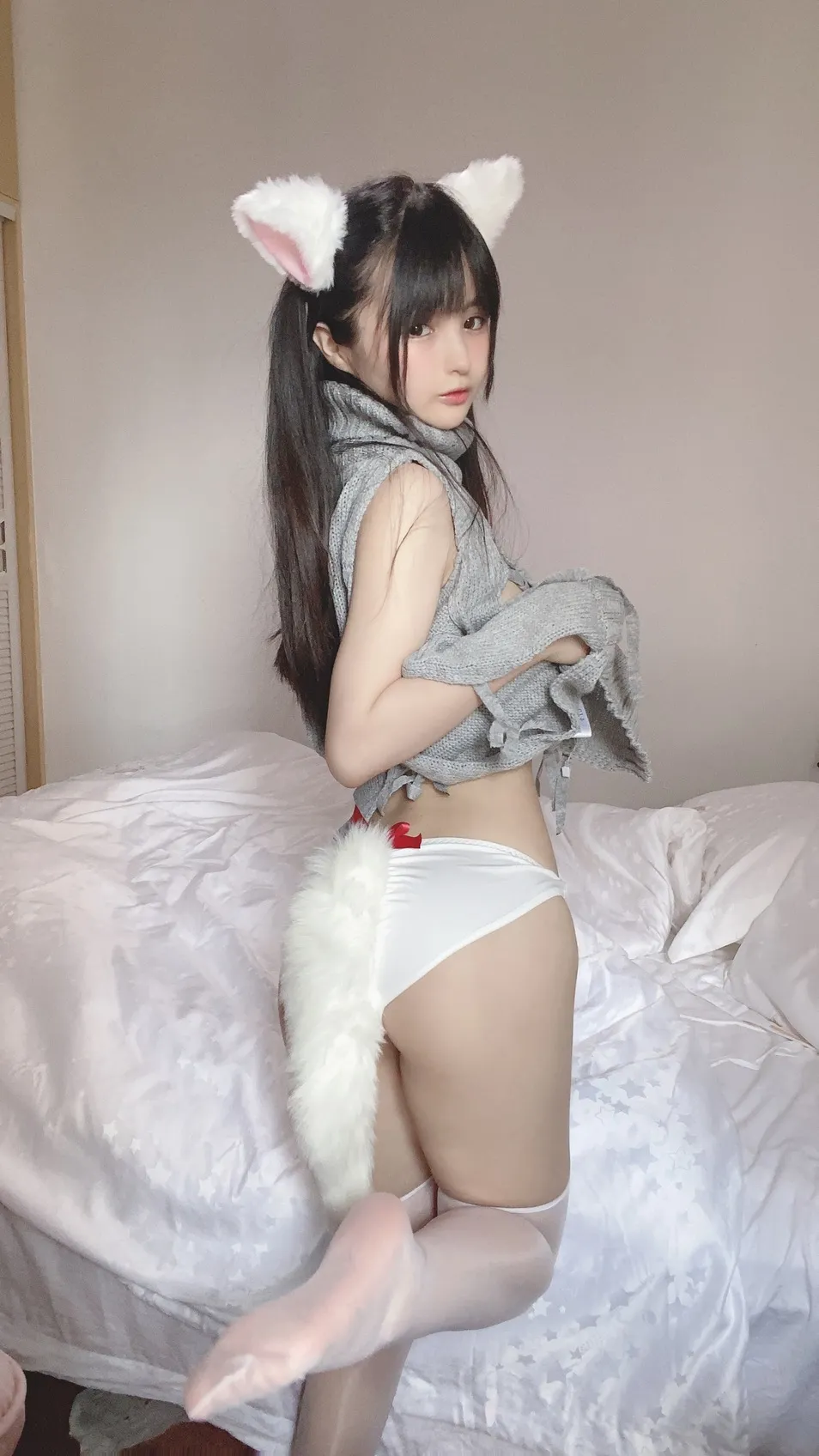 [Cosplay] Ningning Sakurai 桜井宁宁 - White Cat 白い猫ちゃん
