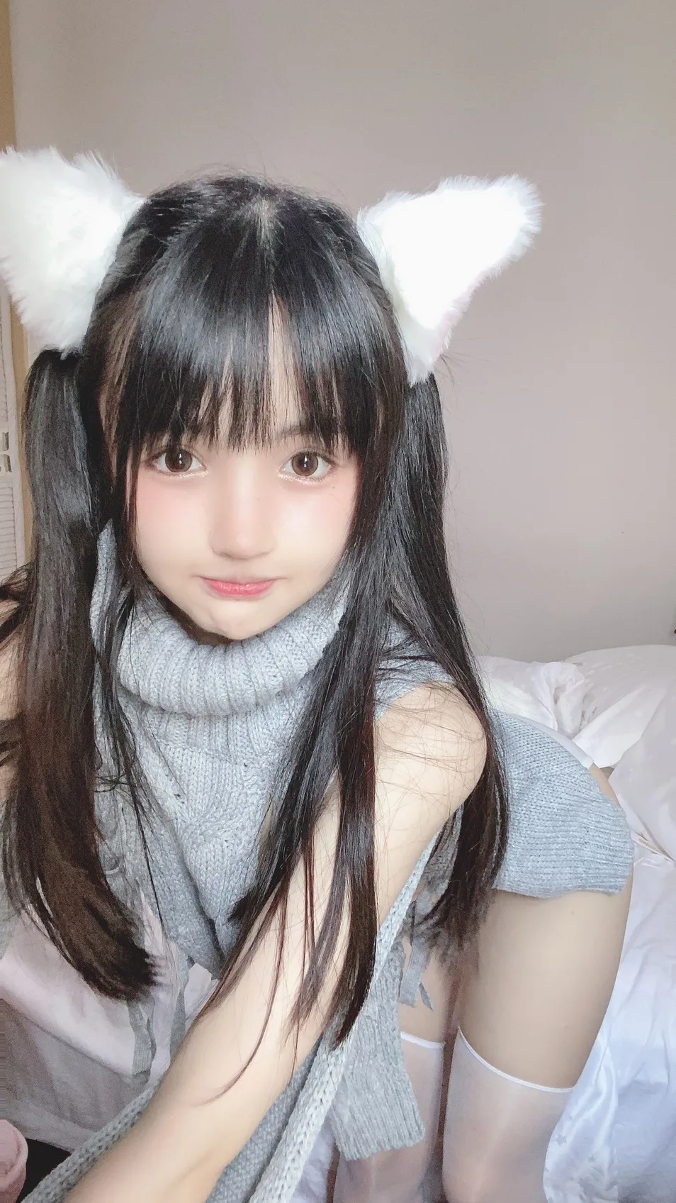 [Cosplay] Ningning Sakurai 桜井宁宁 - White Cat 白い猫ちゃん