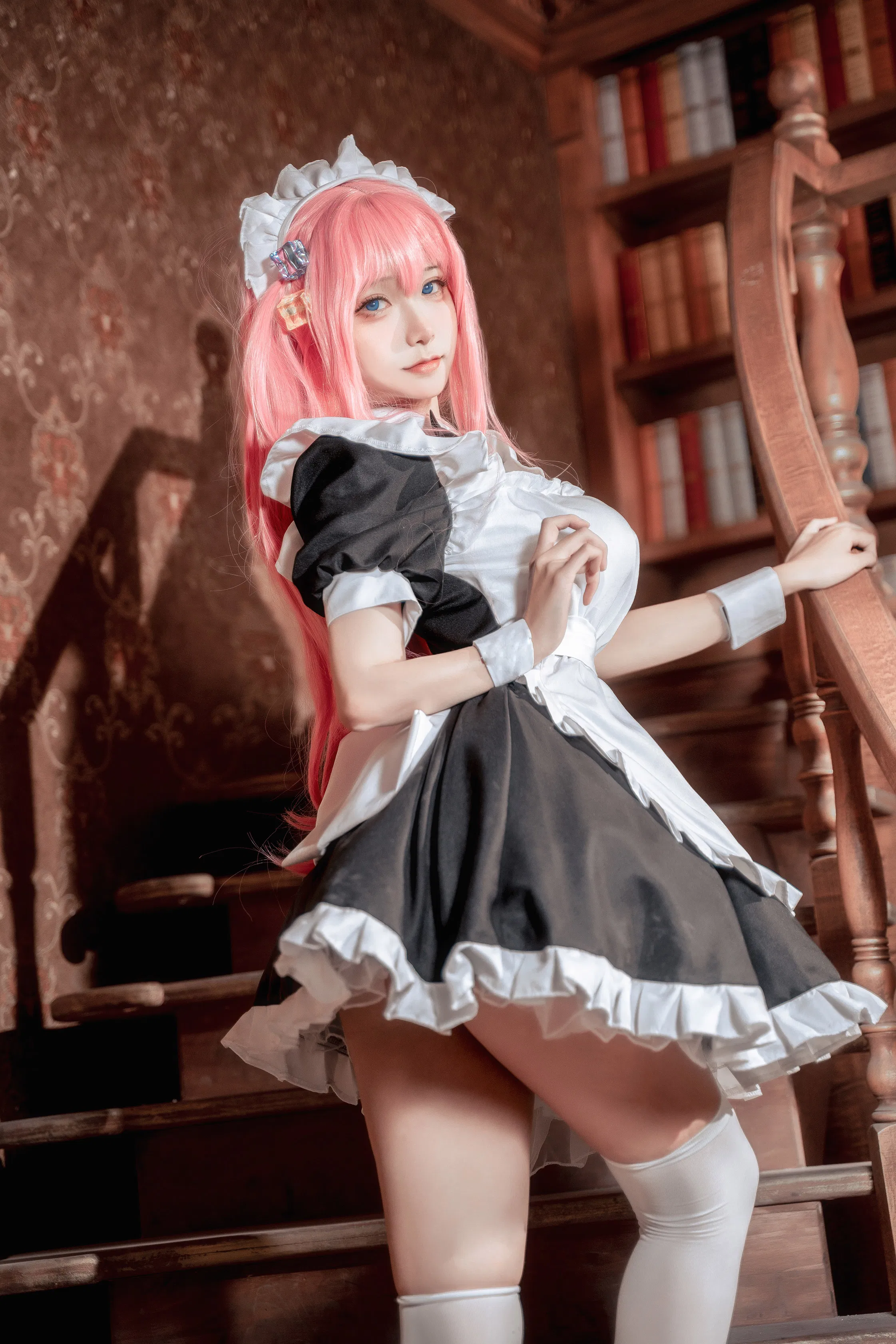 [Cosplay] Seya-狮砸 - 孤独摇滚 后藤一里 女仆