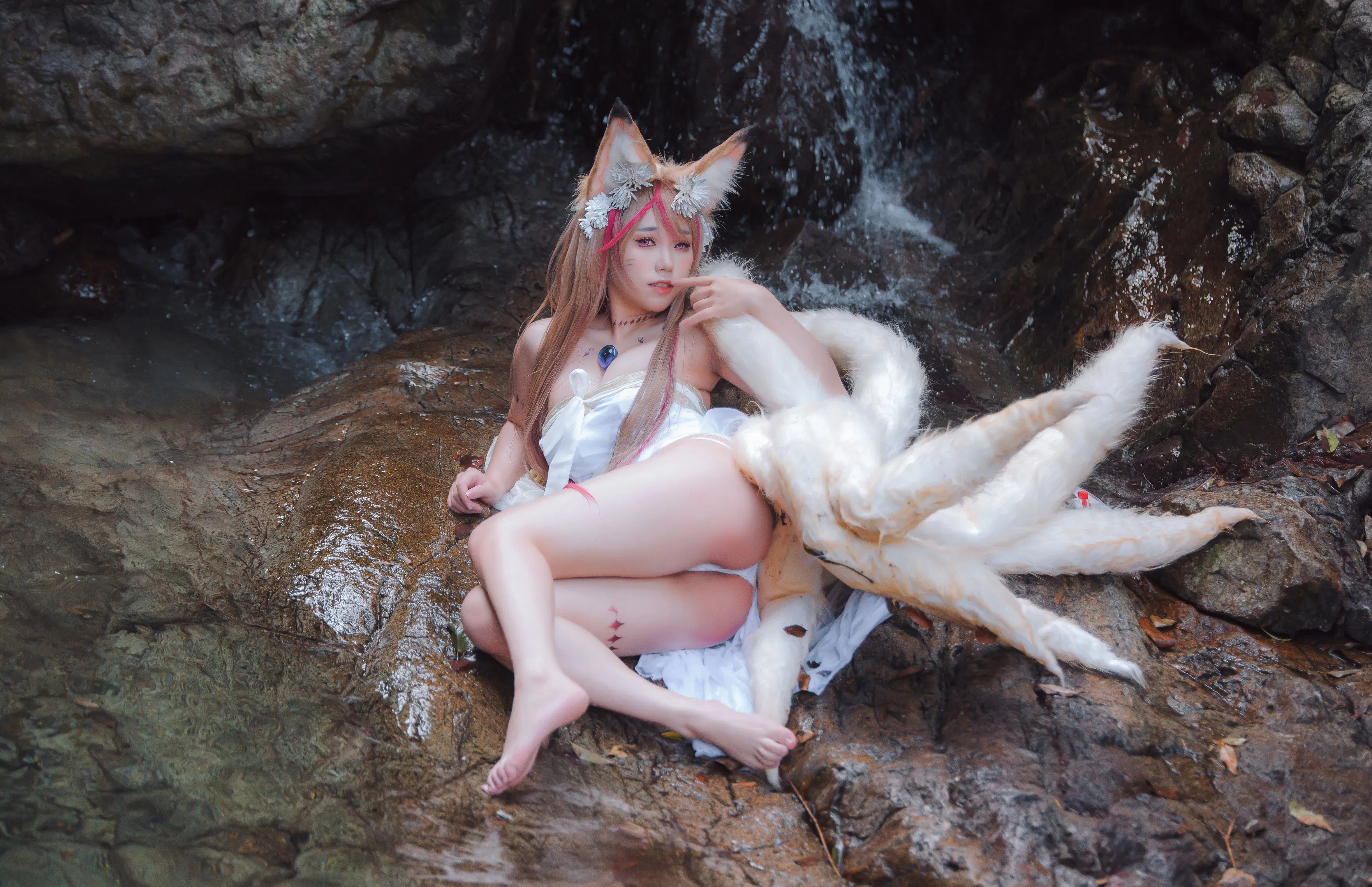 [Cosplay] Yibeibuchi 一北亦北 - Tamamo-mae Raw Hide 玉藻前原皮