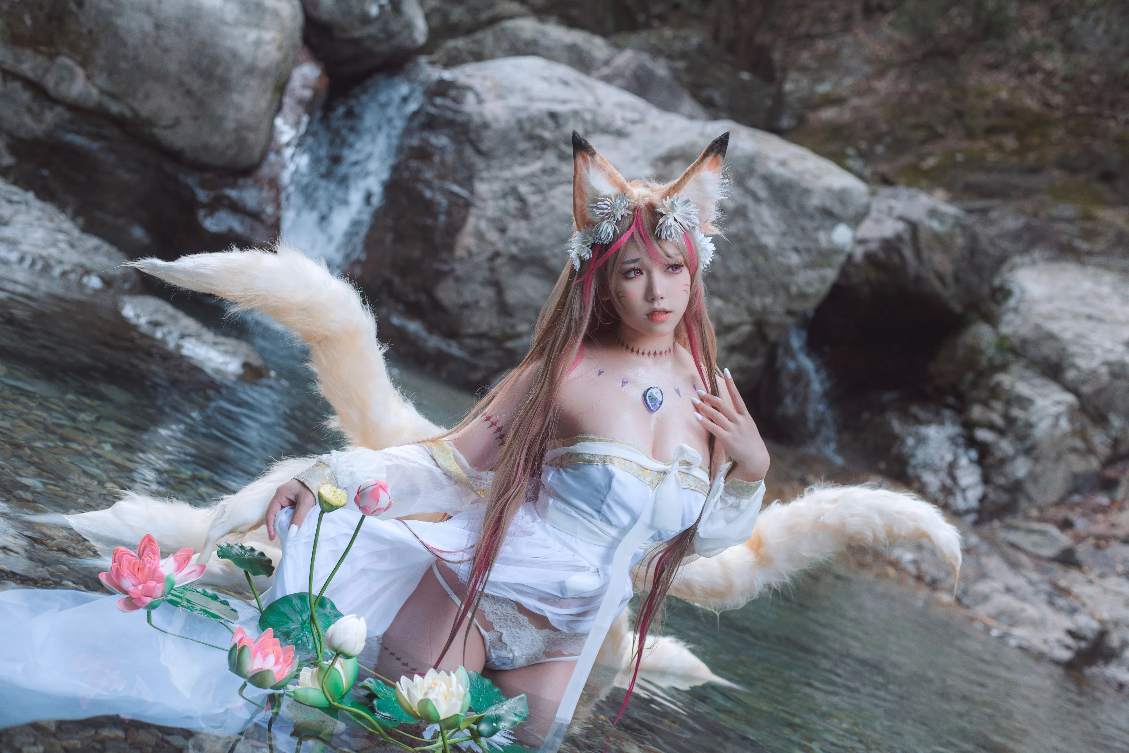 [Cosplay] Yibeibuchi 一北亦北 - Tamamo-mae Raw Hide 玉藻前原皮