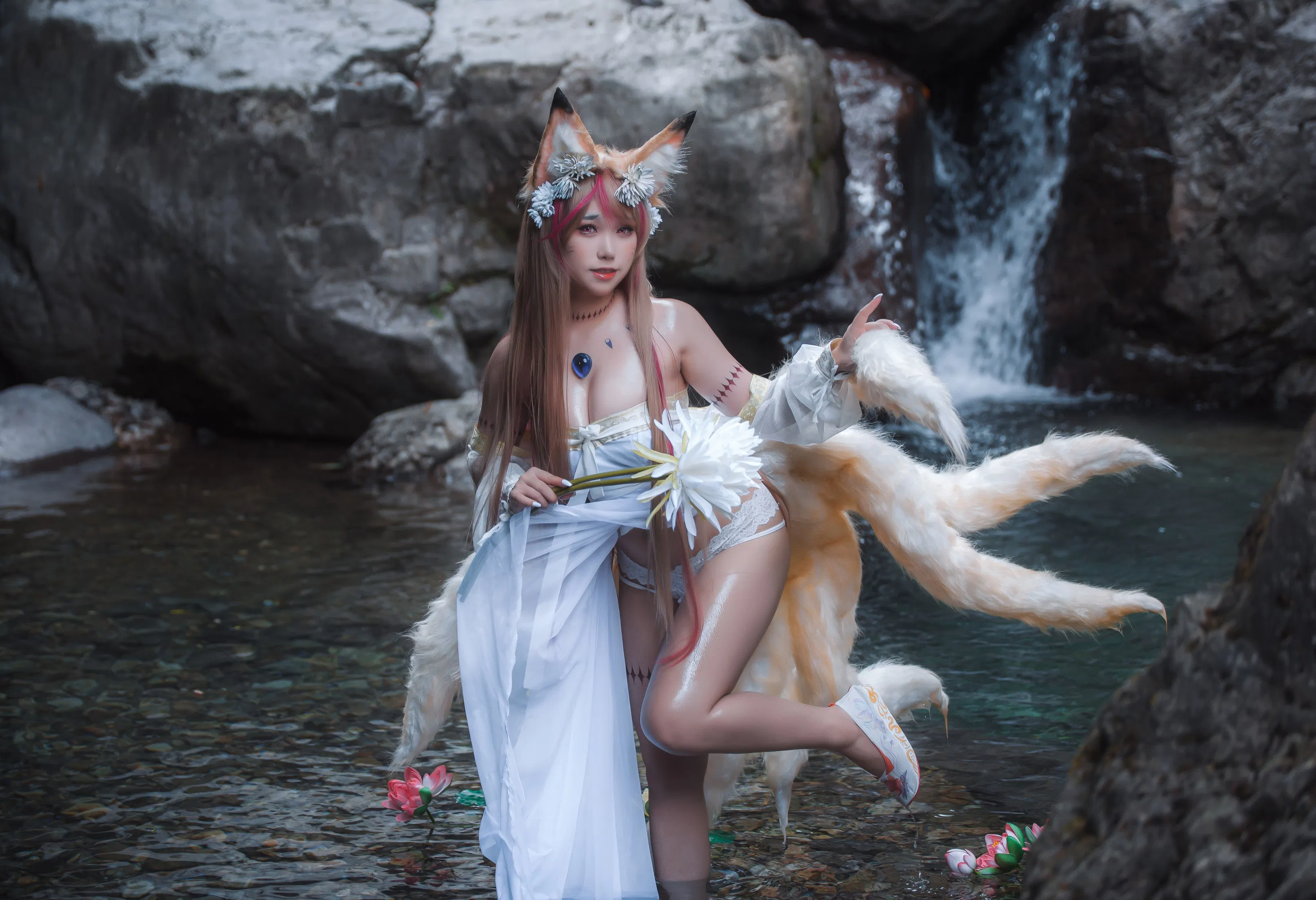 [Cosplay] Yibeibuchi 一北亦北 - Tamamo-mae Raw Hide 玉藻前原皮