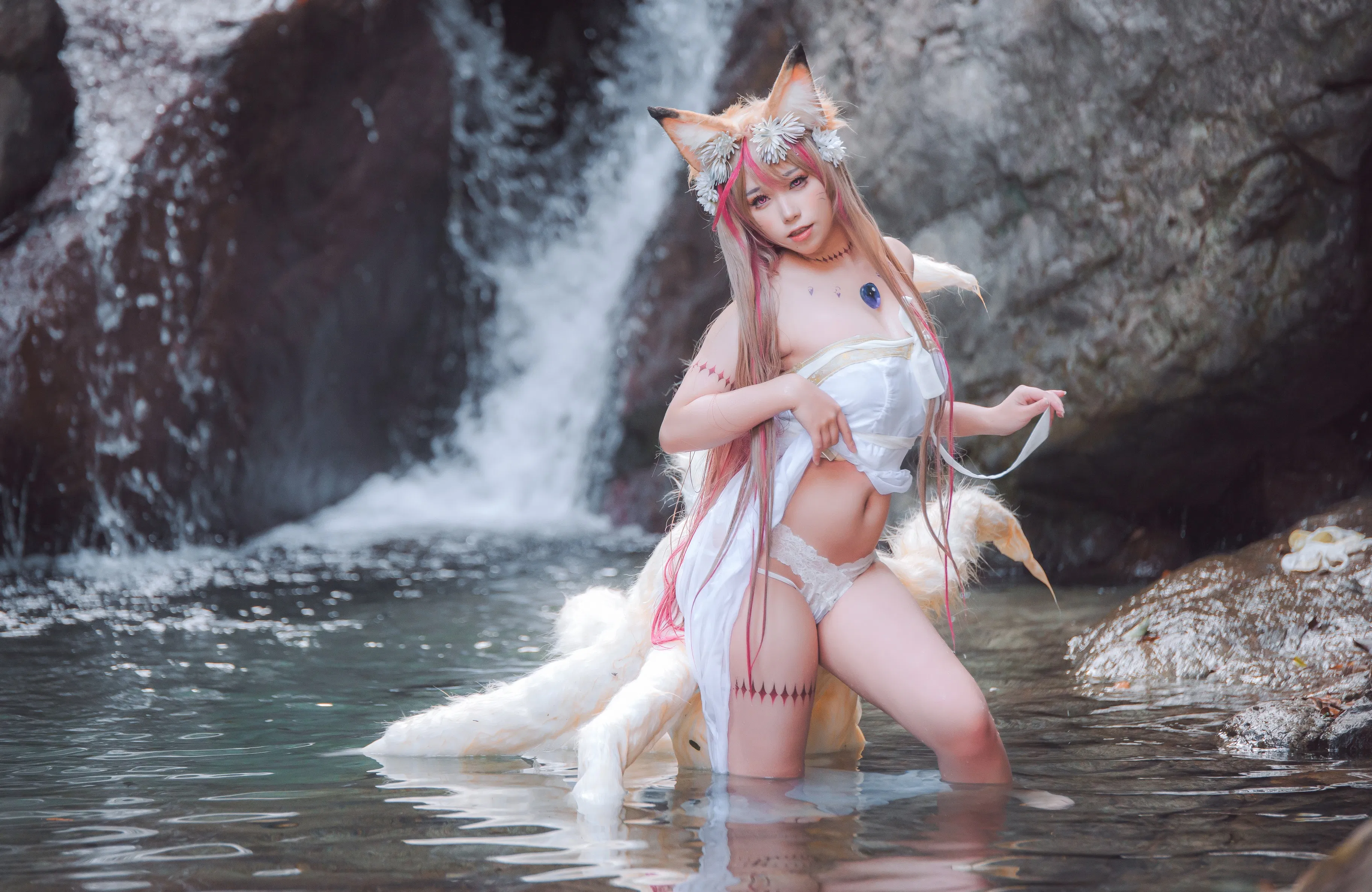 [Cosplay] Yibeibuchi 一北亦北 - Tamamo-mae Raw Hide 玉藻前原皮