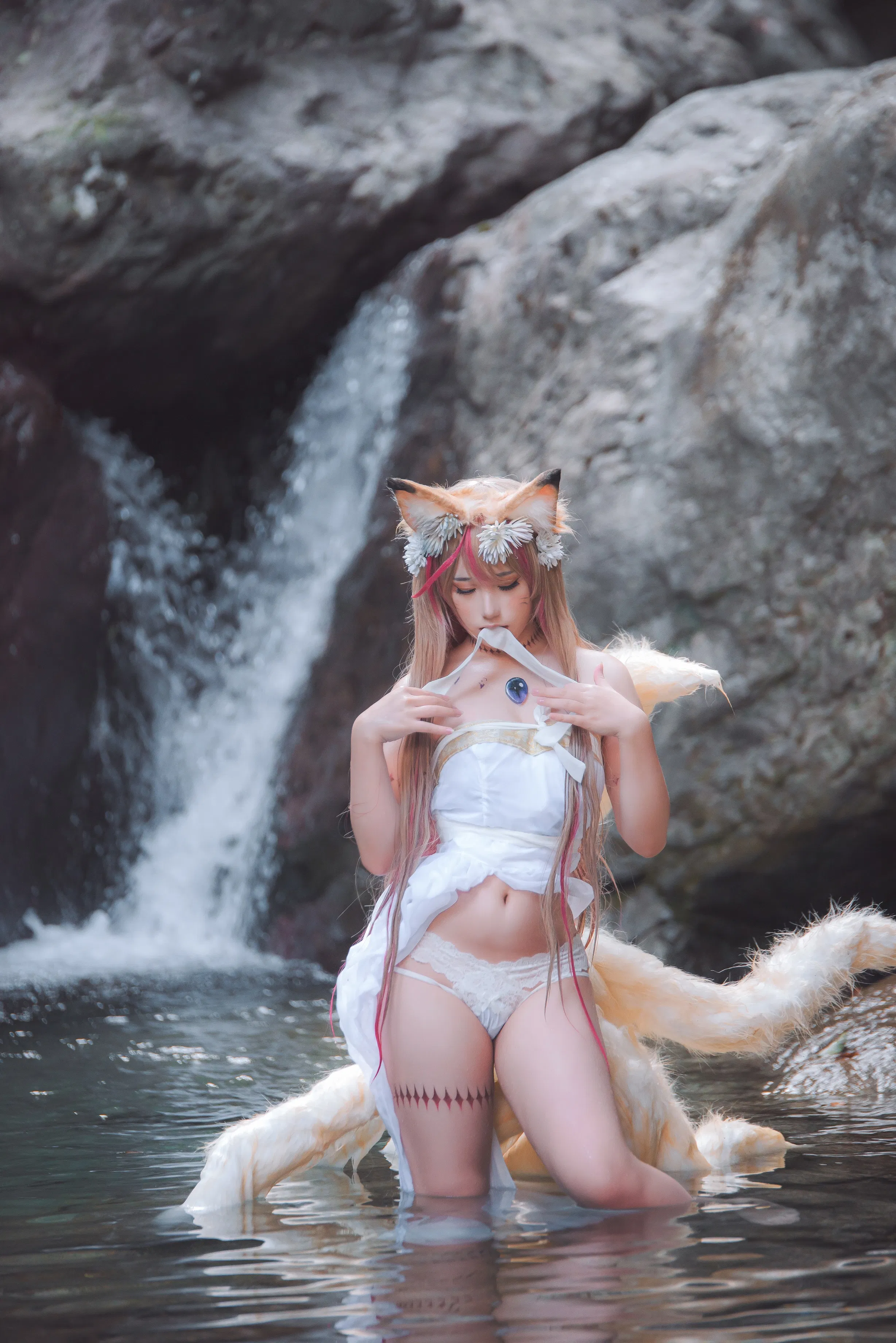 [Cosplay] Yibeibuchi 一北亦北 - Tamamo-mae Raw Hide 玉藻前原皮
