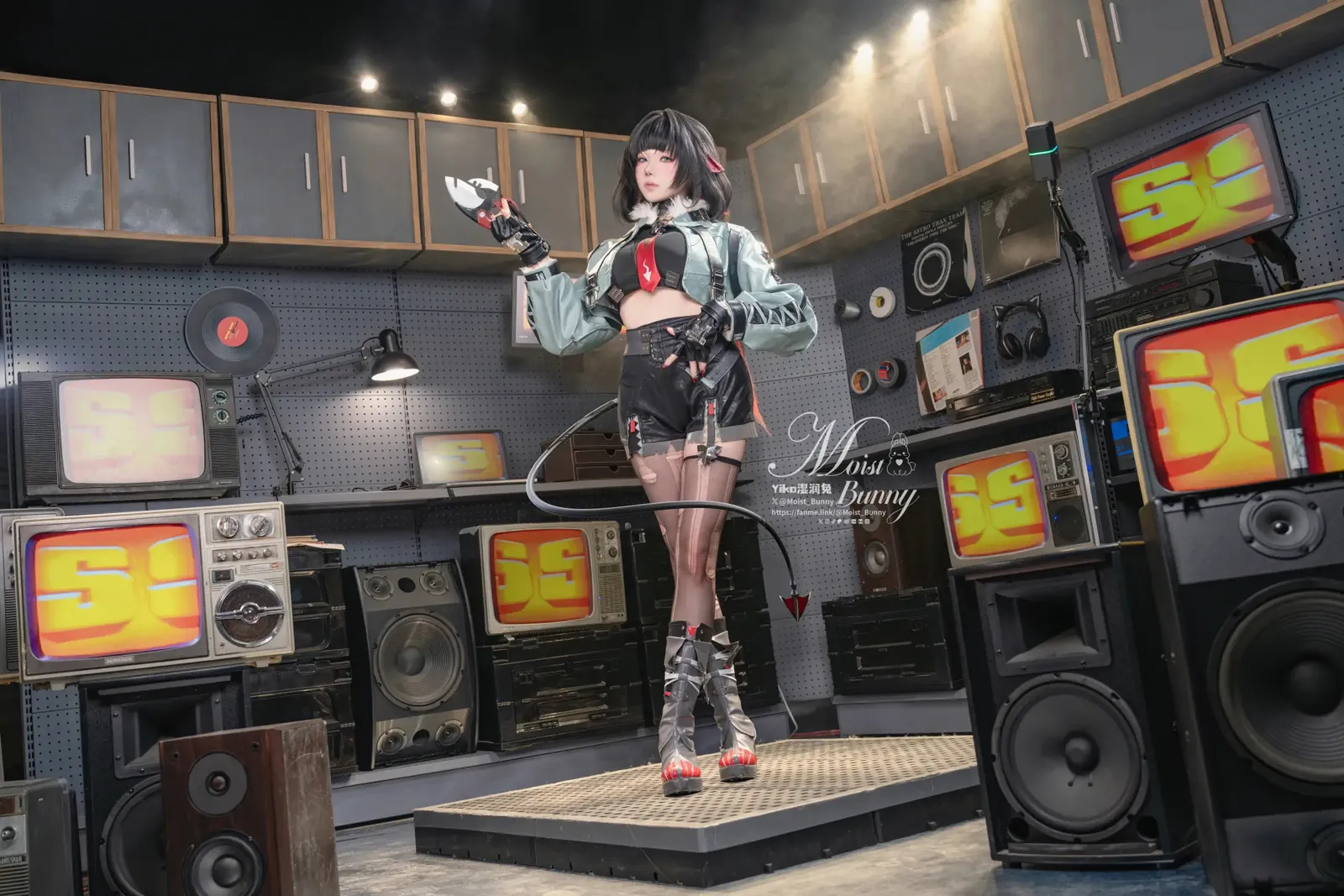 [Cosplay] Yiko湿润兔 25.05月 简 杜 Mr.TAXI