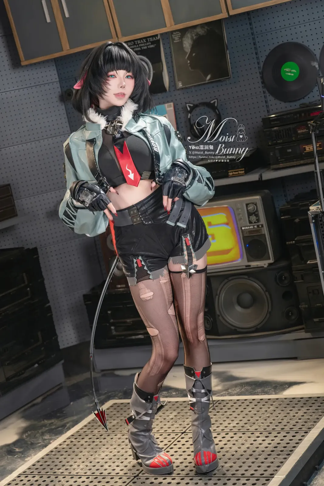[Cosplay] Yiko湿润兔 25.05月 简 杜 Mr.TAXI