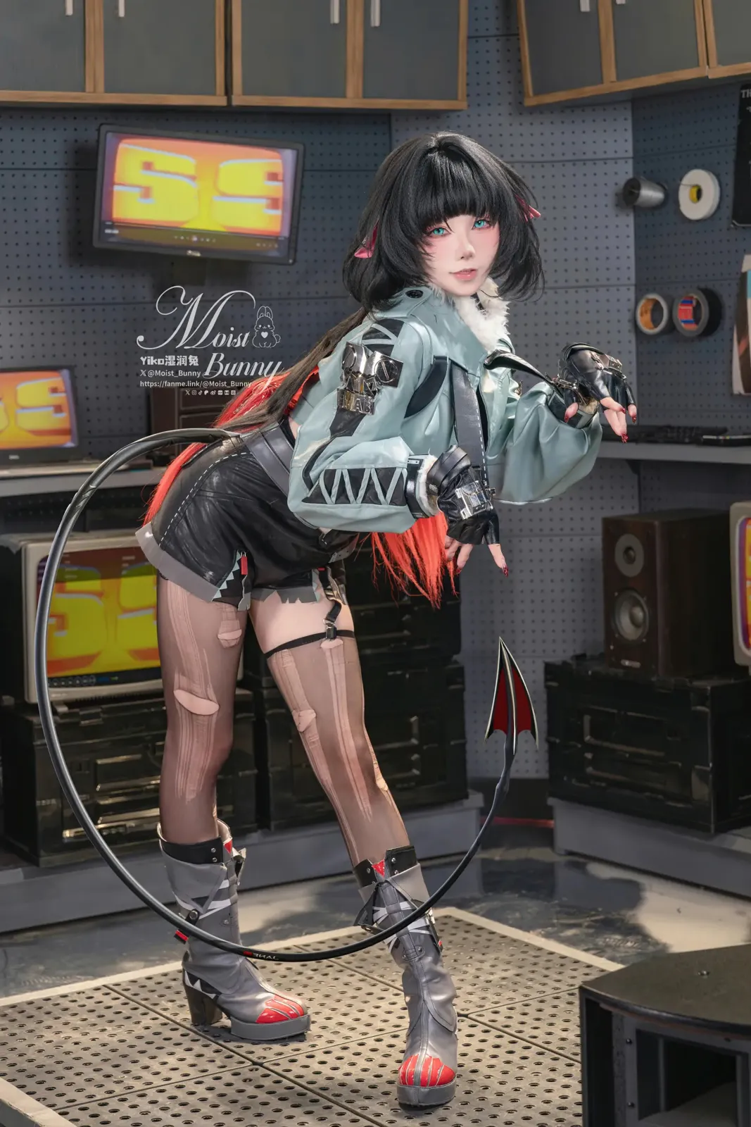 [Cosplay] Yiko湿润兔 25.05月 简 杜 Mr.TAXI