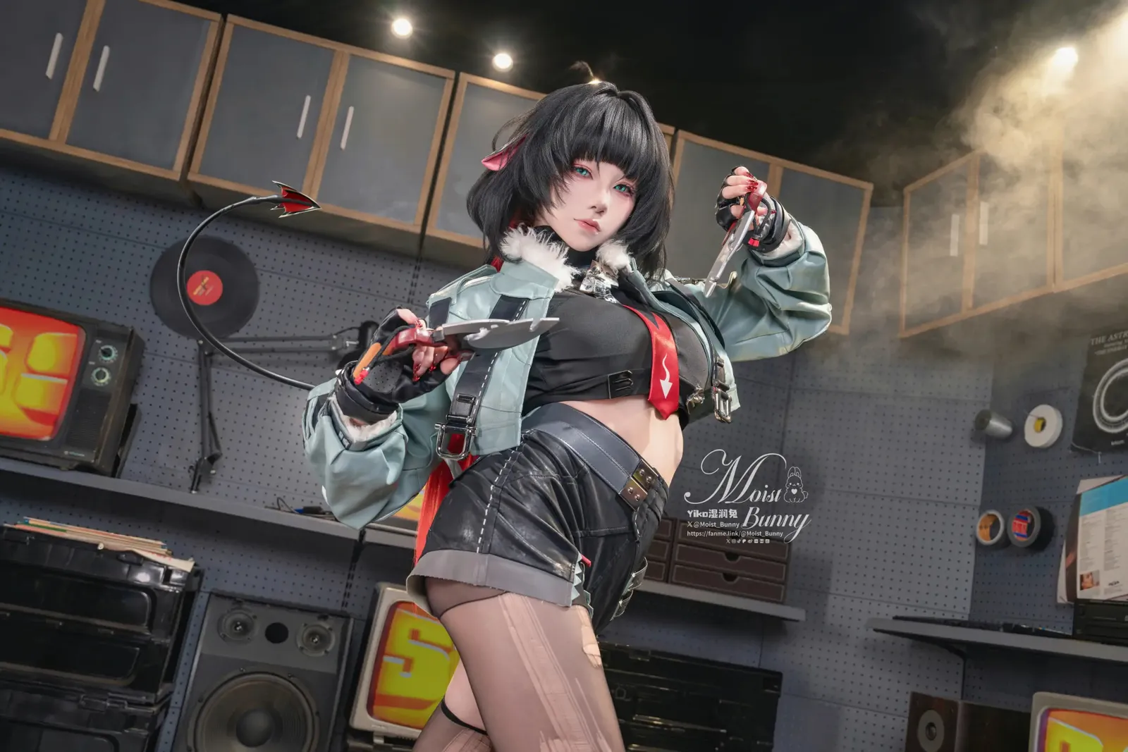 [Cosplay] Yiko湿润兔 25.05月 简 杜 Mr.TAXI
