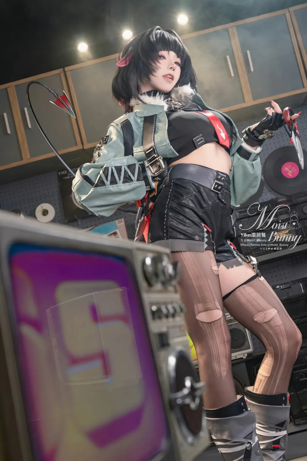 [Cosplay] Yiko湿润兔 25.05月 简 杜 Mr.TAXI