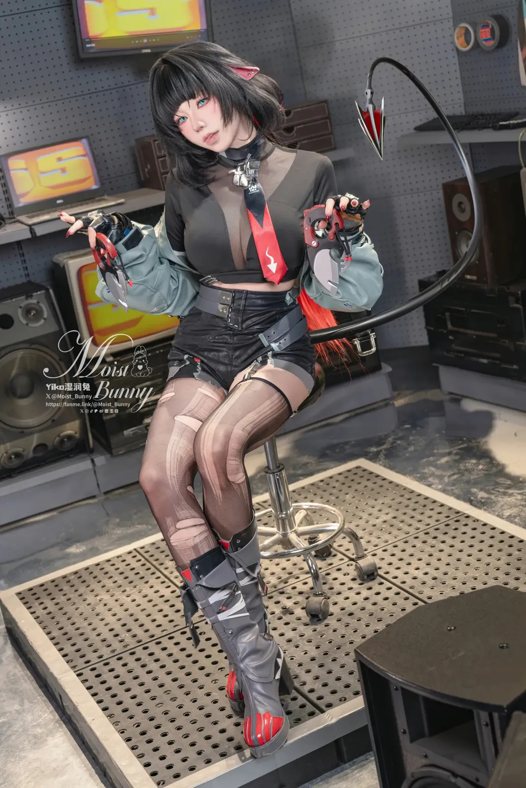 [Cosplay] Yiko湿润兔 25.05月 简 杜 Mr.TAXI