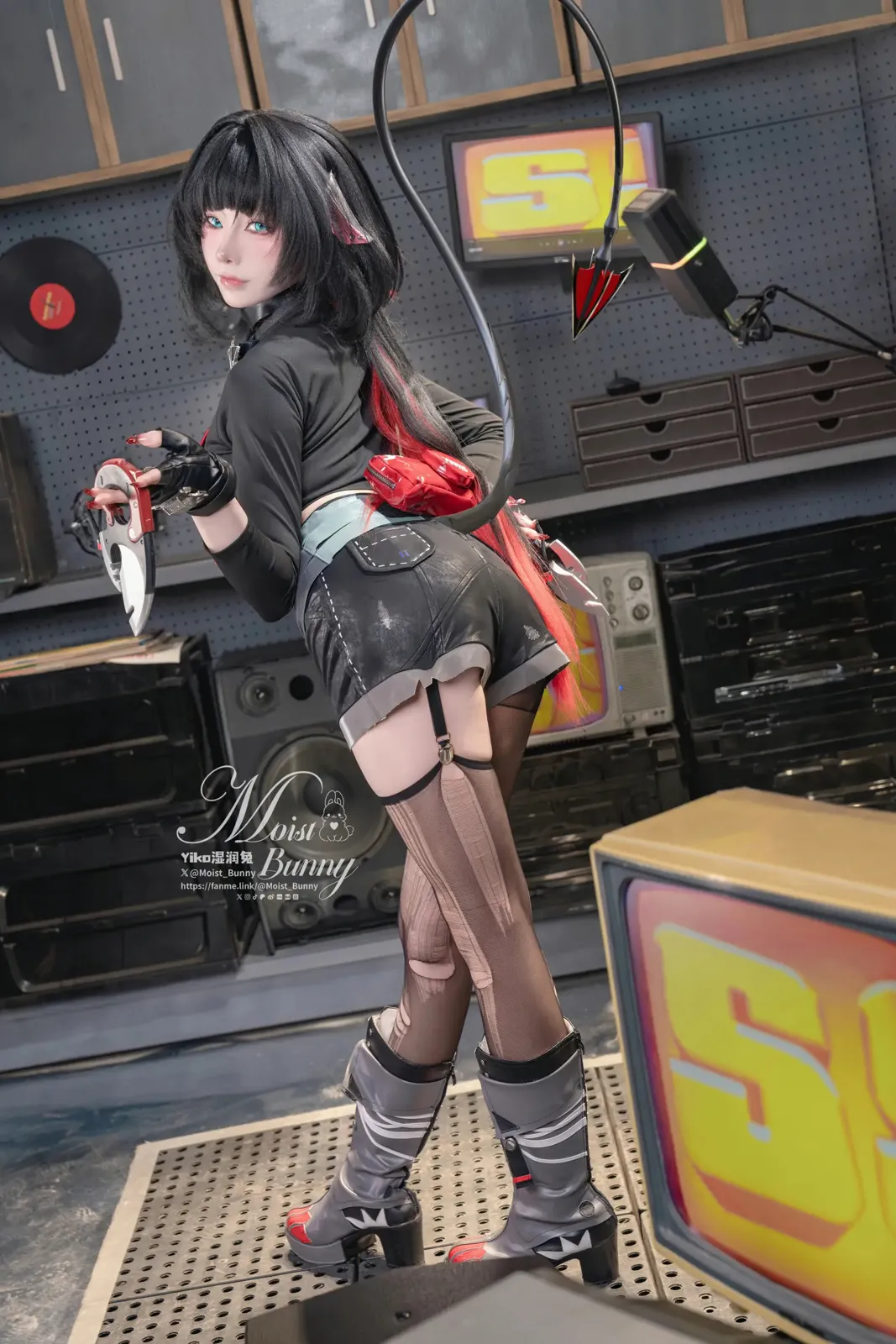[Cosplay] Yiko湿润兔 25.05月 简 杜 Mr.TAXI
