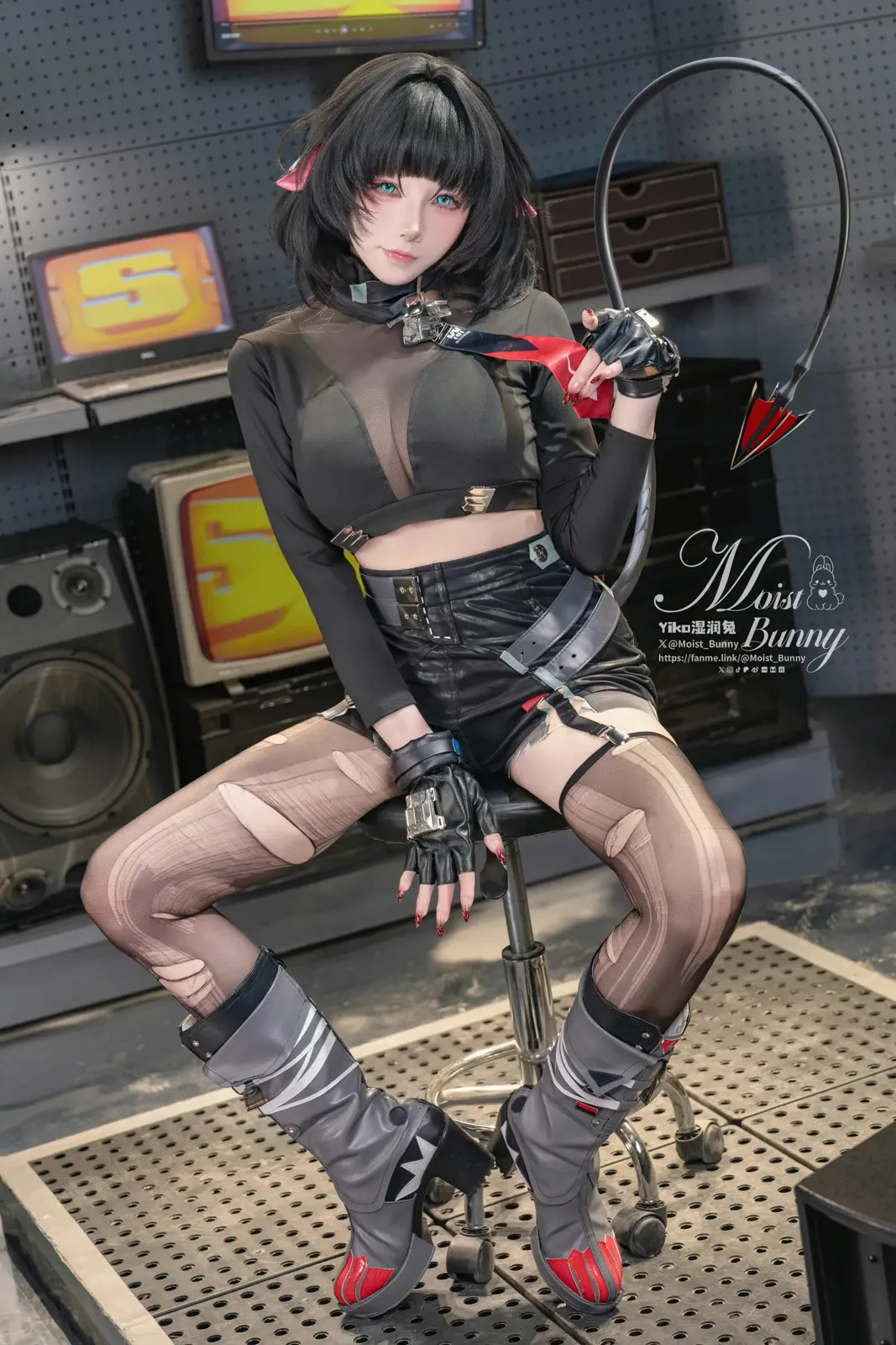 [Cosplay] Yiko湿润兔 25.05月 简 杜 Mr.TAXI