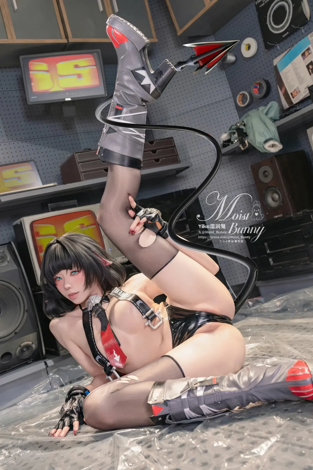[Cosplay] Yiko湿润兔 25.05月 简 杜 Mr.TAXI