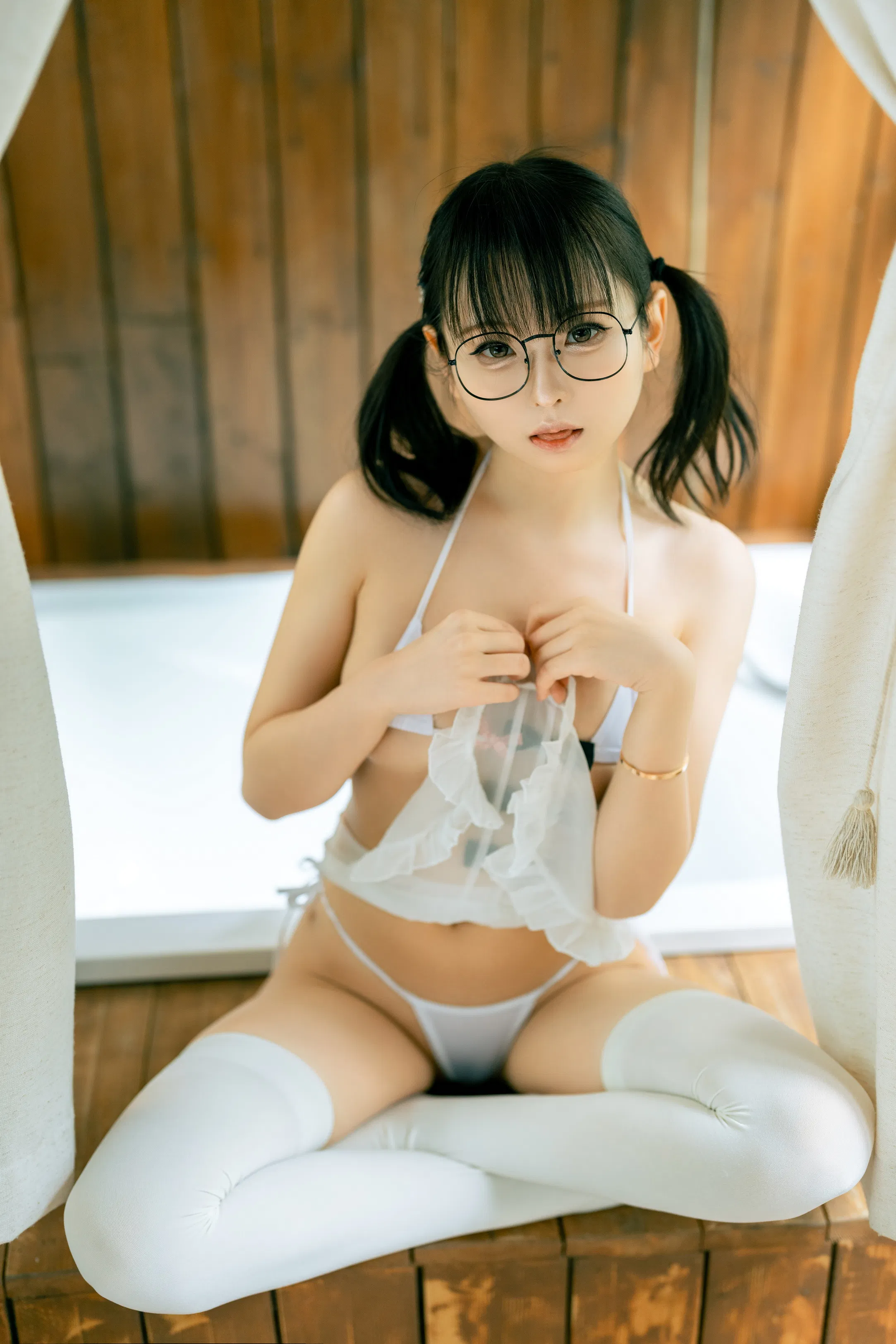 [Cosplay] Yosuzu Lingyi 幼水铃衣 - Twin Ponytails 双马尾