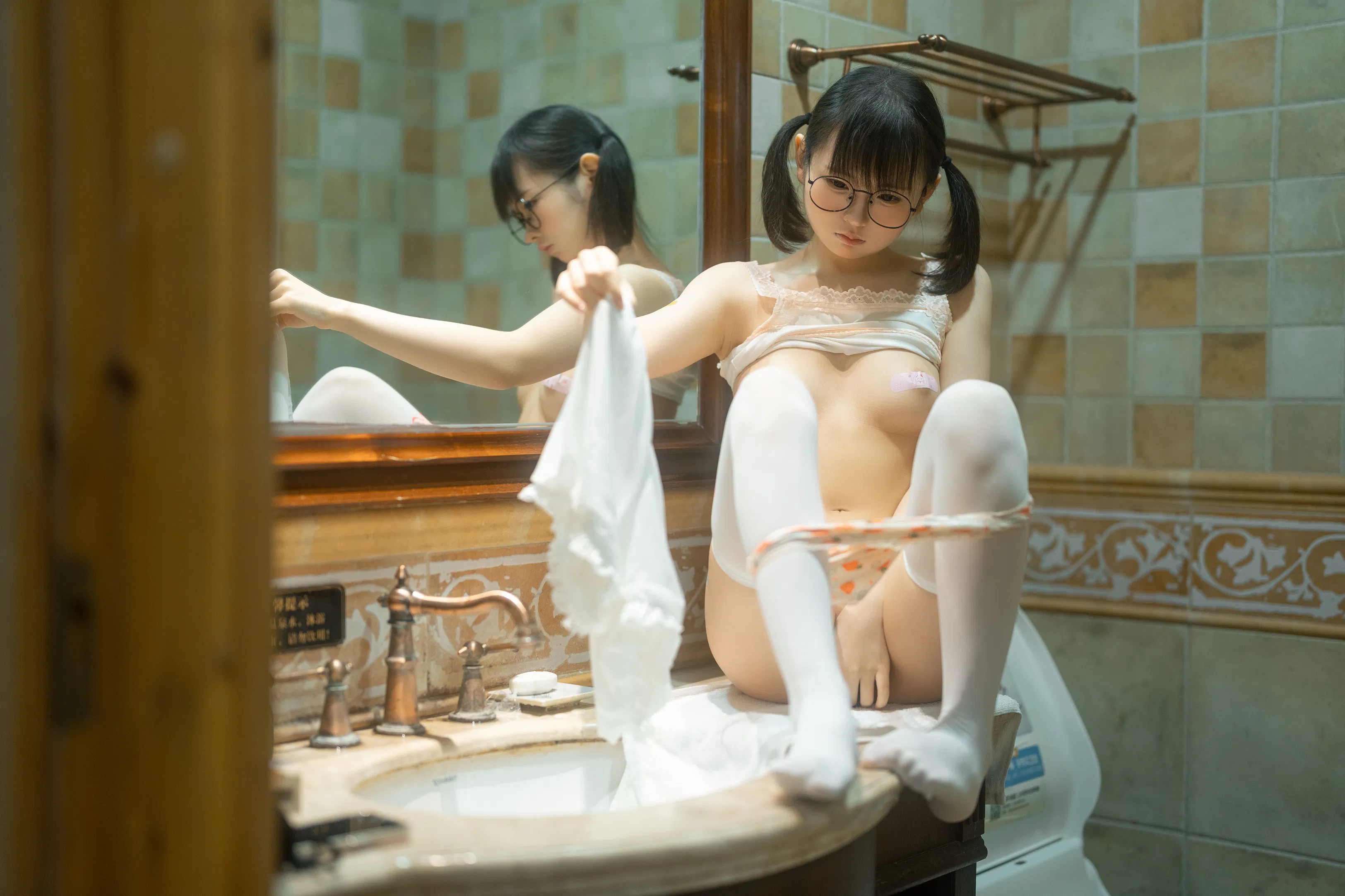 [Cosplay] Yosuzu Lingyi 幼水铃衣 - Twin Ponytails 双马尾