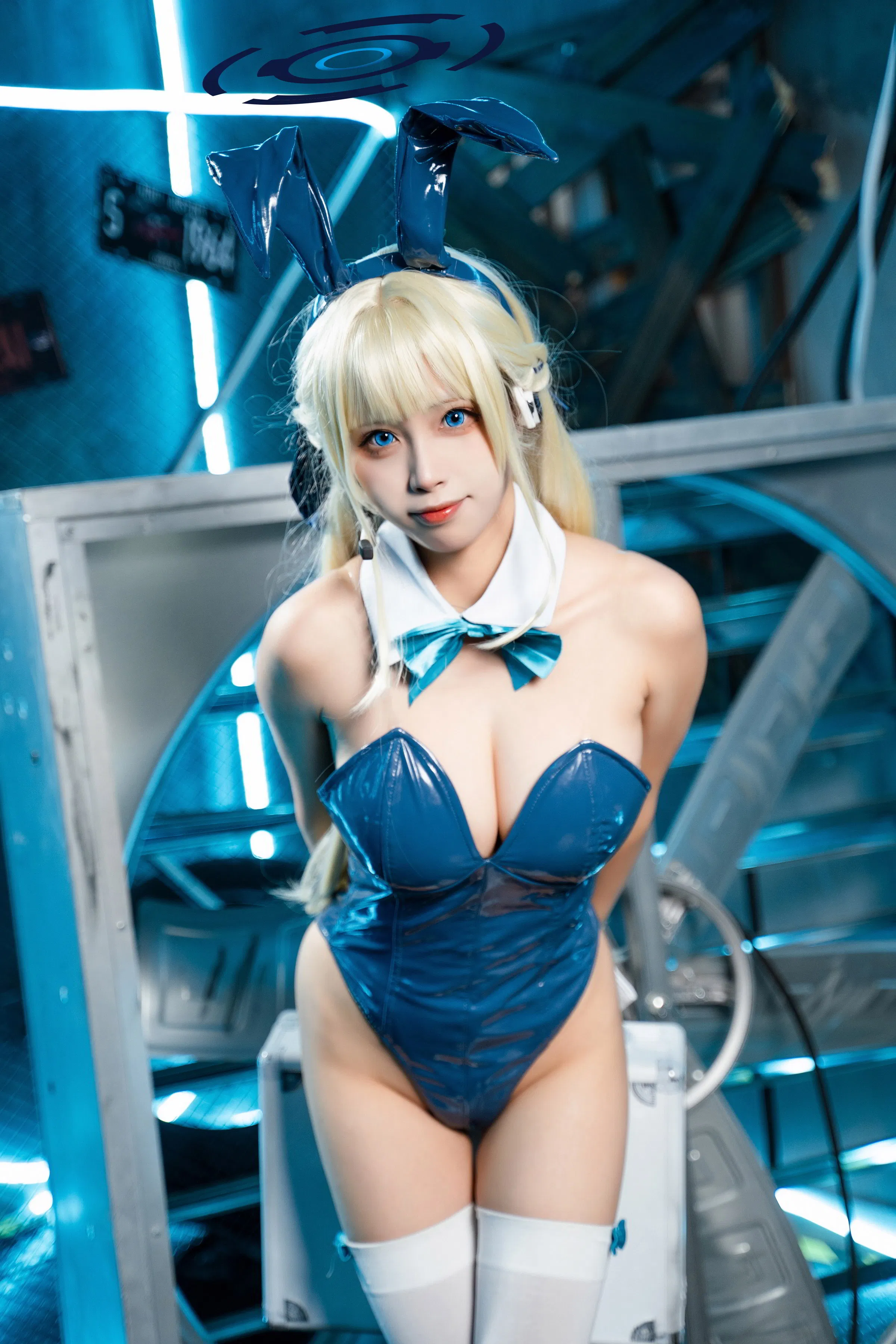 [Cosplay] 三無人型 - 蔚蓝档案 飞鸟马时兔女郎