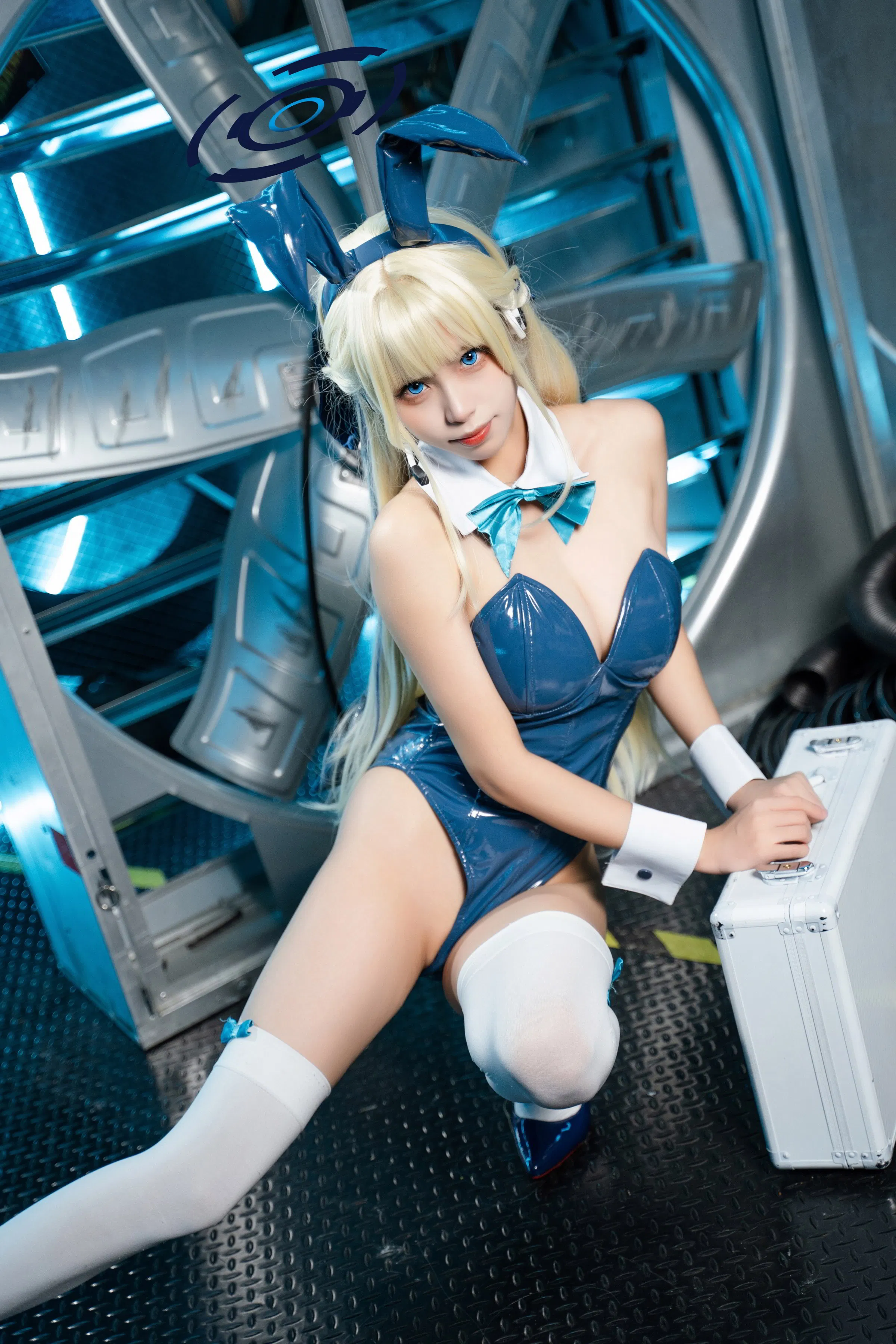 [Cosplay] 三無人型 - 蔚蓝档案 飞鸟马时兔女郎