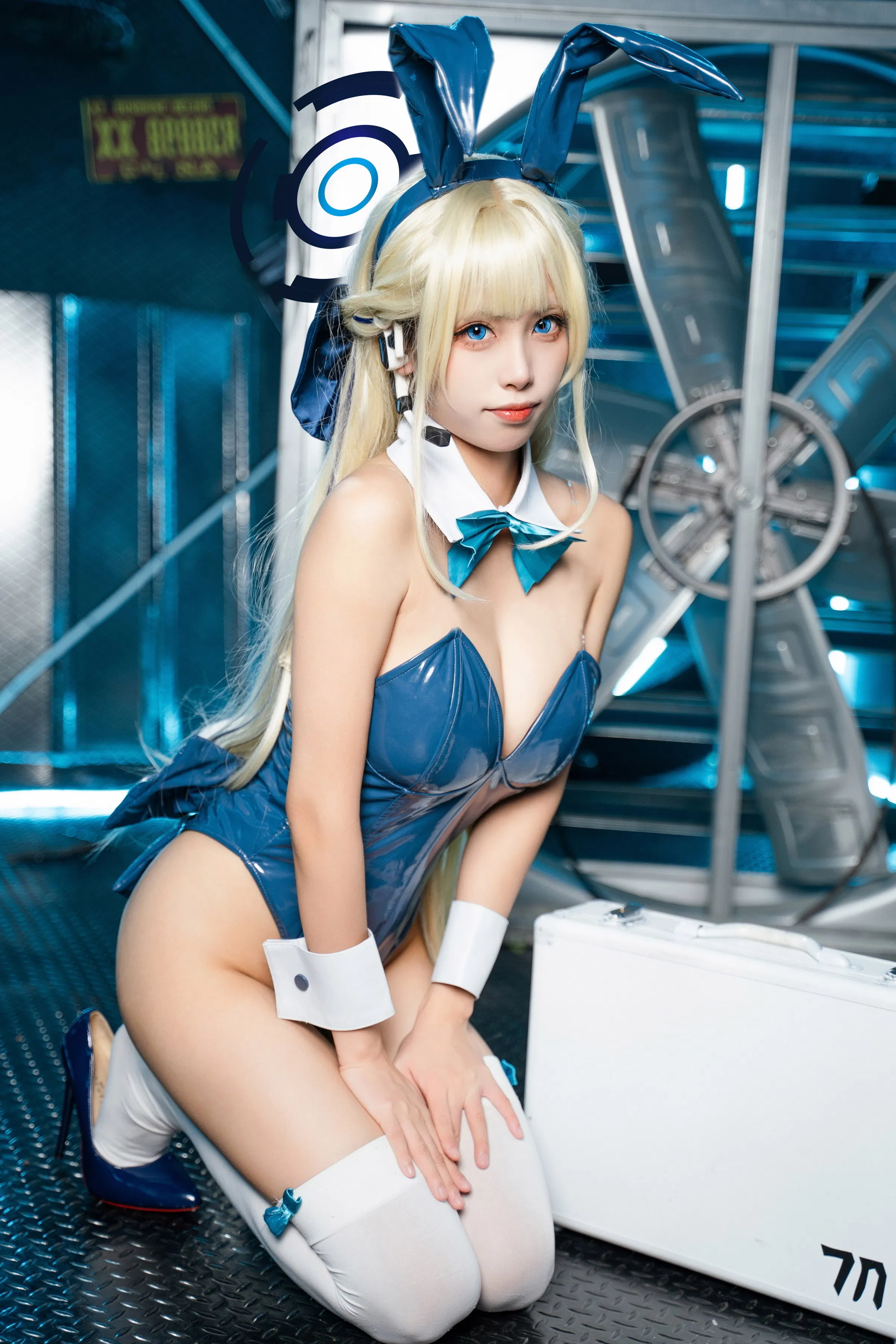 [Cosplay] 三無人型 - 蔚蓝档案 飞鸟马时兔女郎