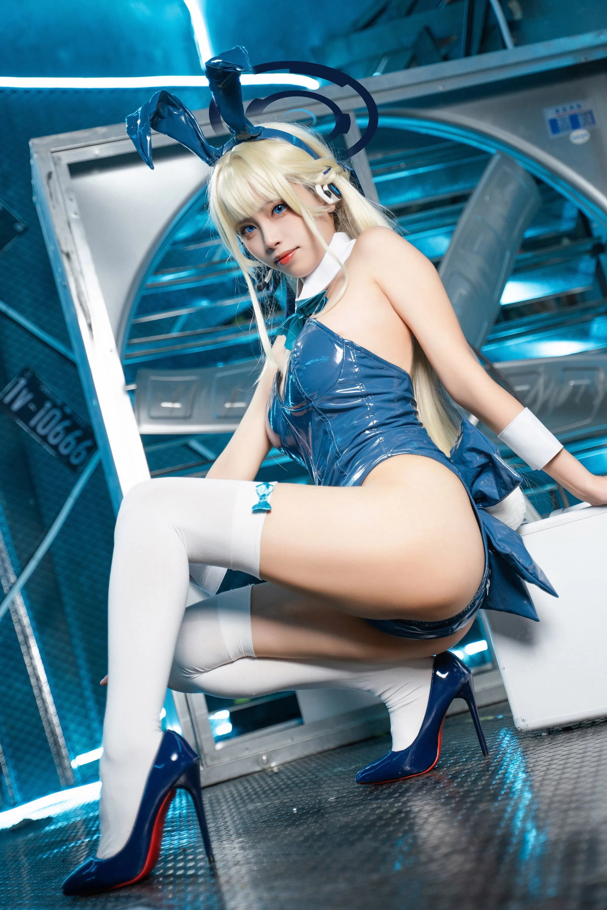 [Cosplay] 三無人型 - 蔚蓝档案 飞鸟马时兔女郎