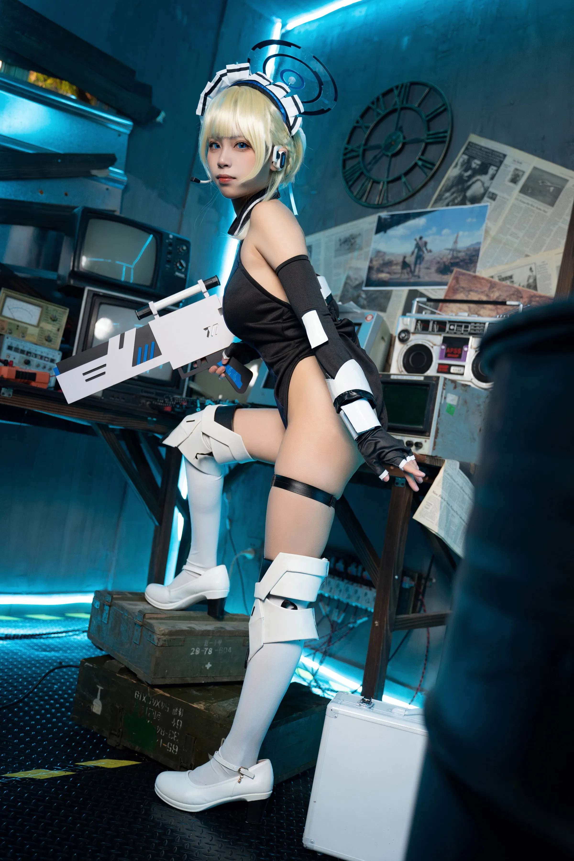 [Cosplay] 三無人型 - 蔚蓝档案 飞鸟马时兔女郎