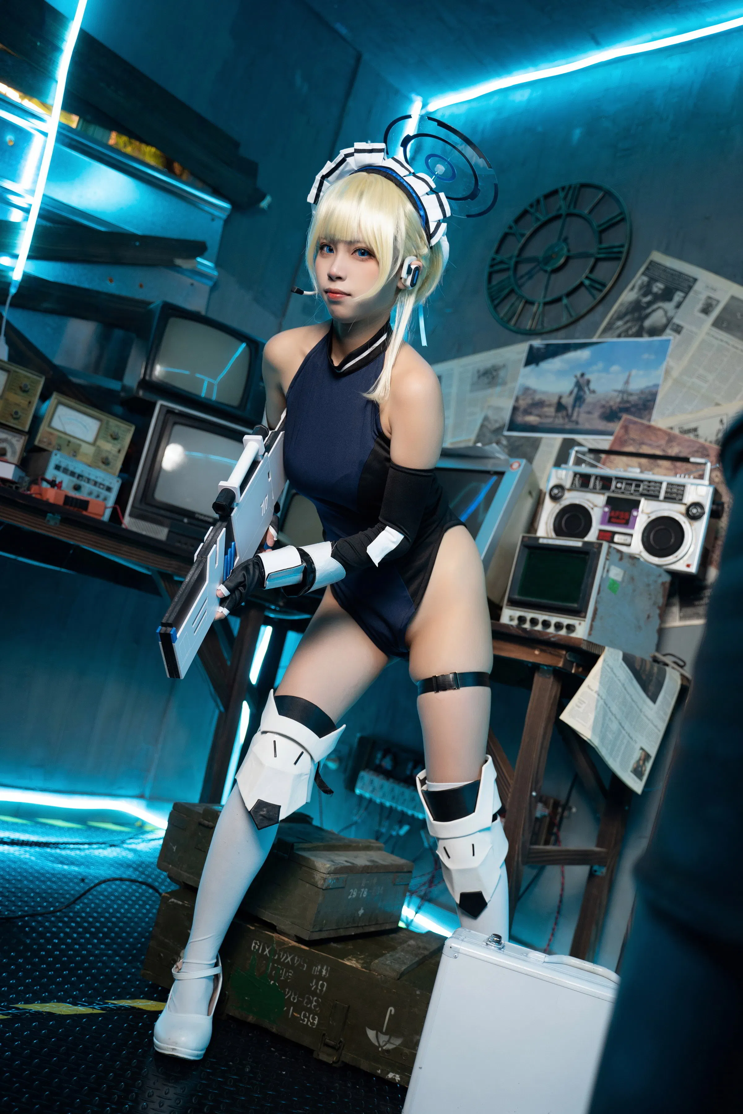 [Cosplay] 三無人型 - 蔚蓝档案 飞鸟马时兔女郎