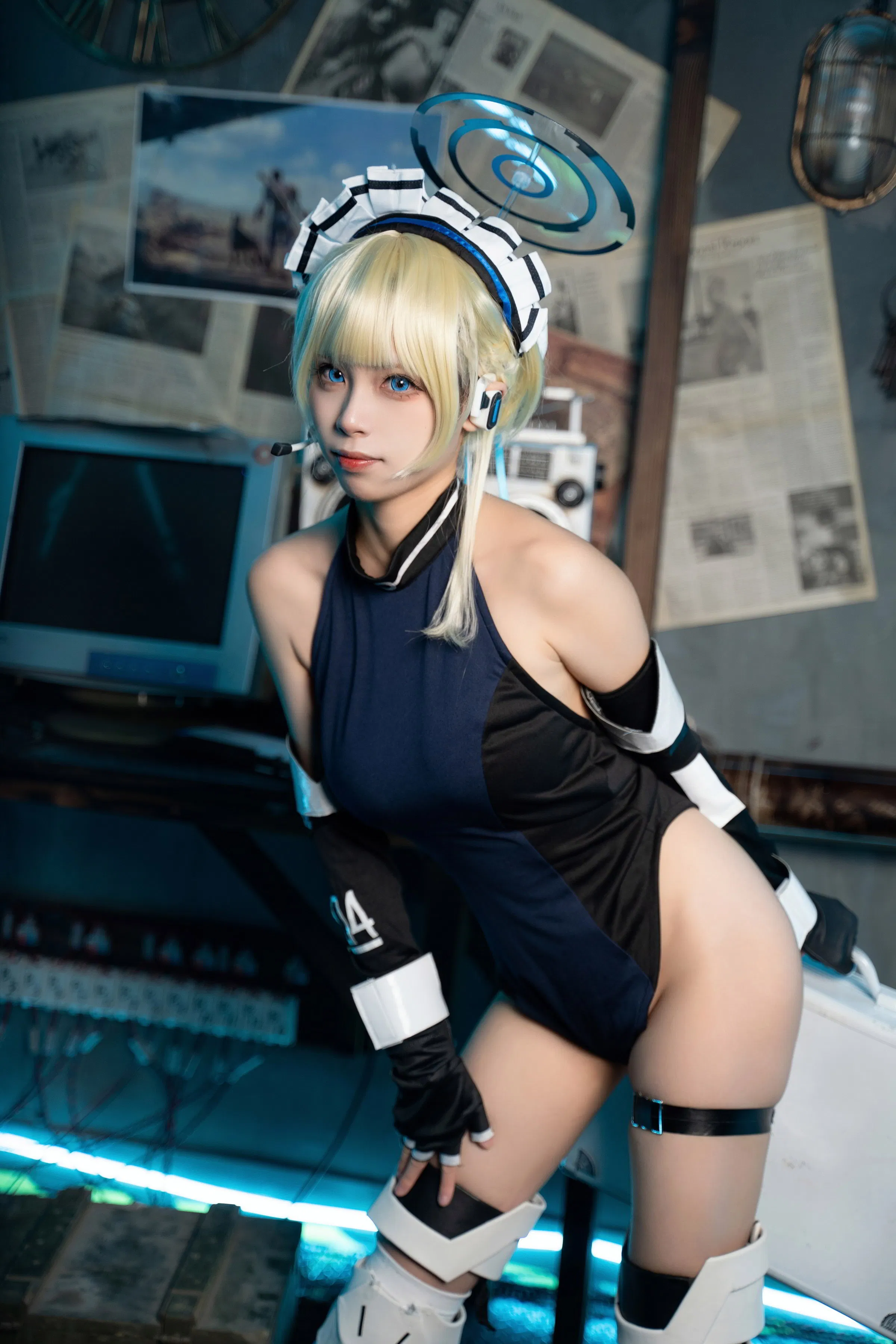 [Cosplay] 三無人型 - 蔚蓝档案 飞鸟马时兔女郎