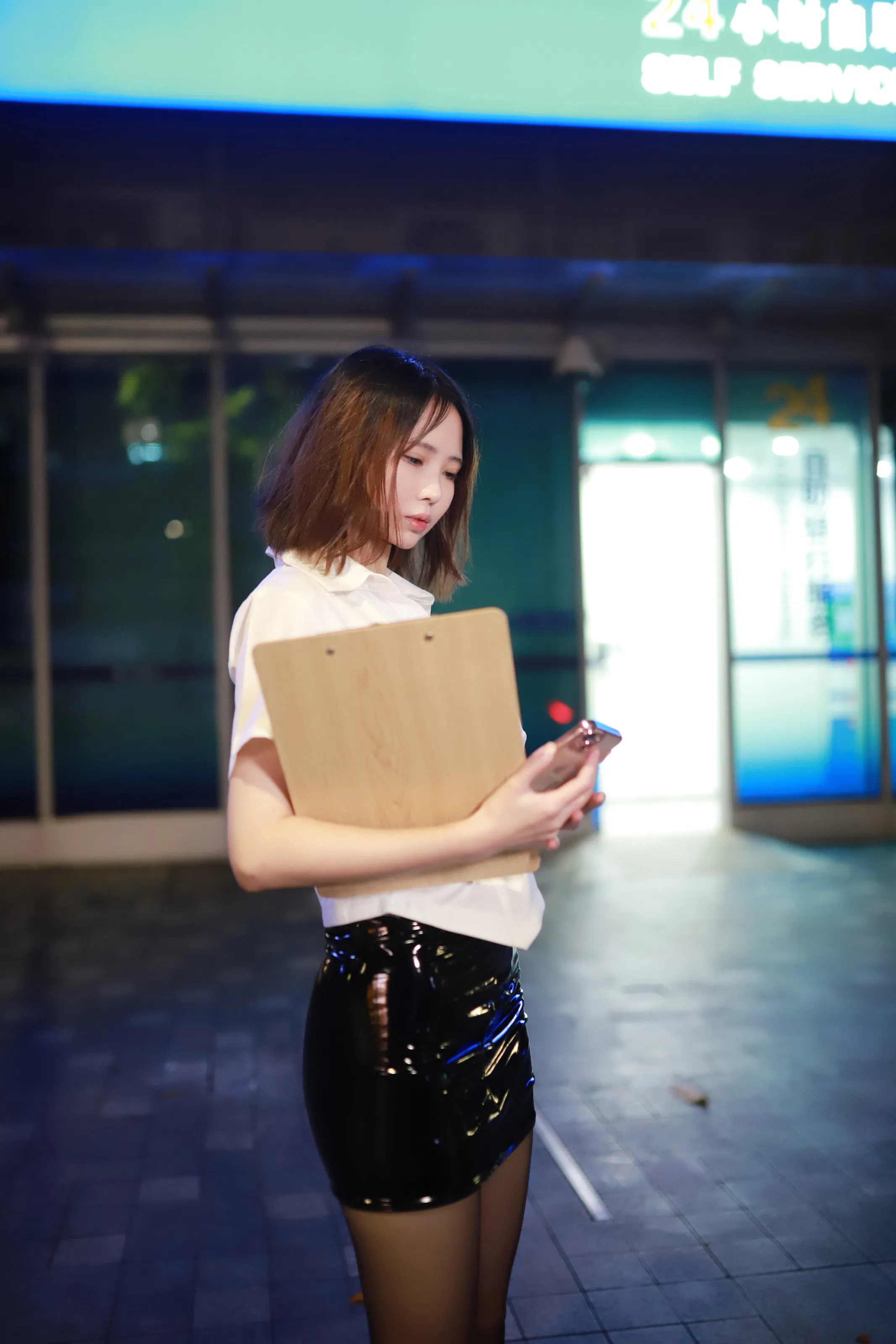 [Cosplay] 上杉绘梨落 - 被人跟踪