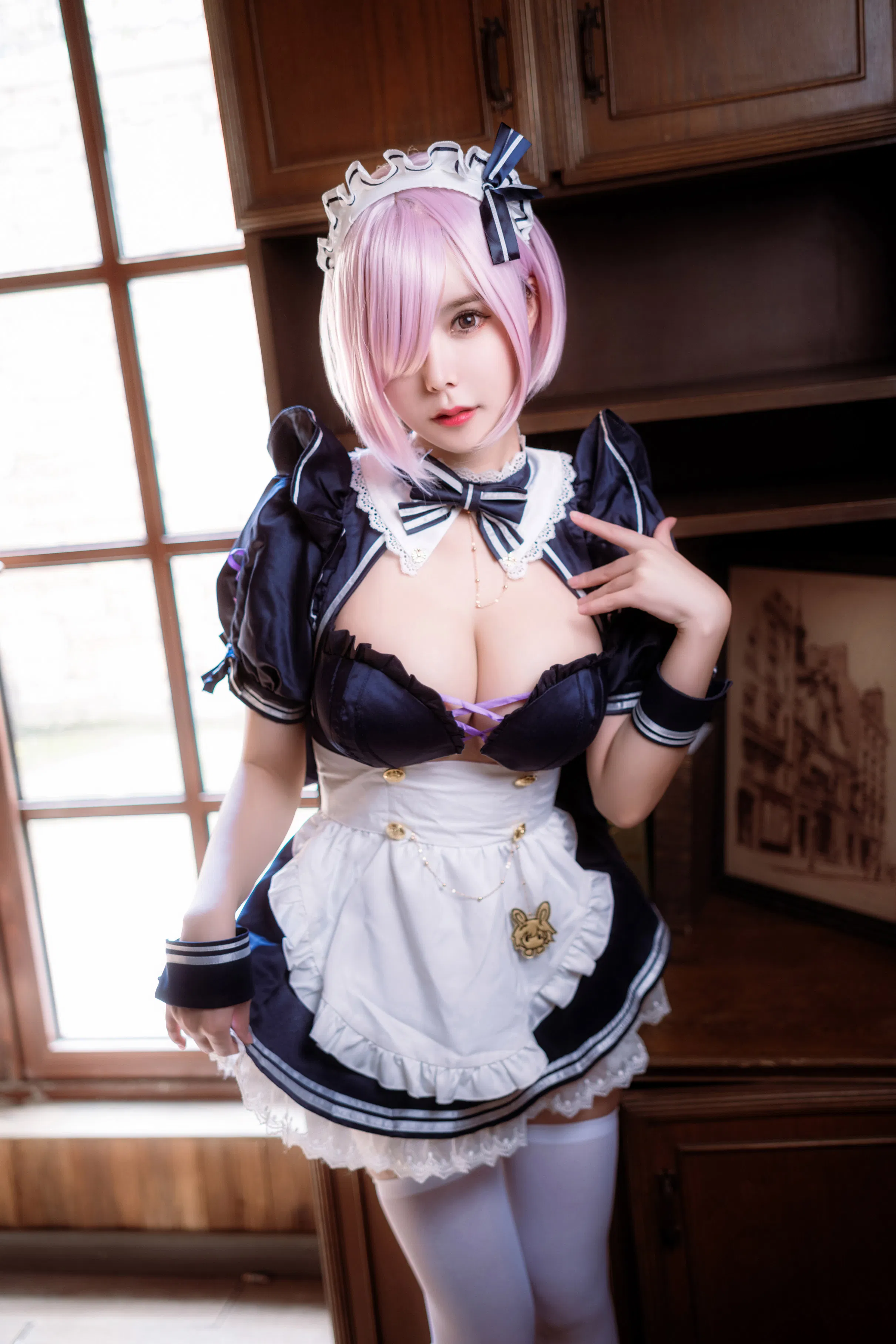 [Cosplay] 亚马逊鲶鱼 – FGO 玛修 女仆