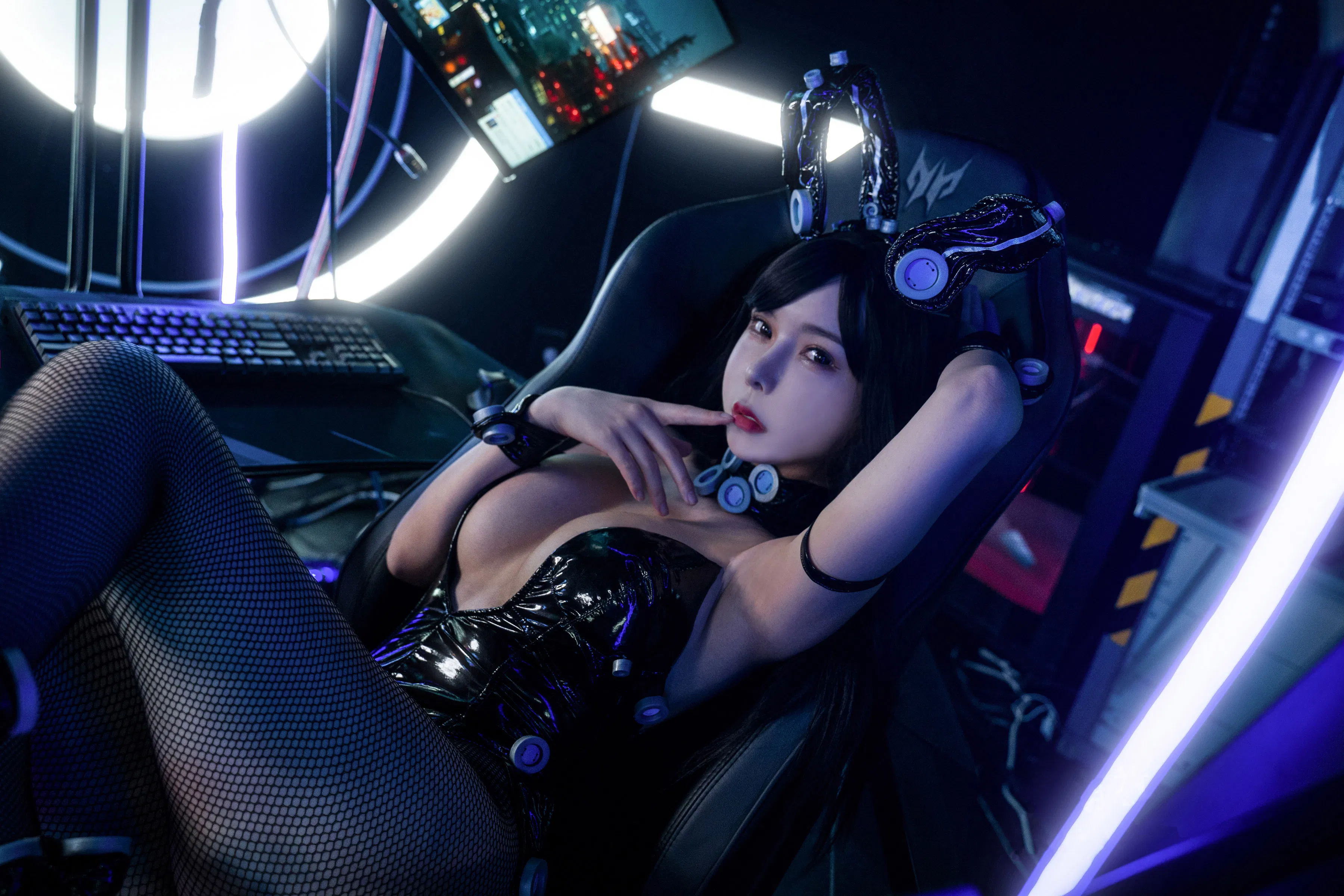 [Cosplay] 亚马逊鲶鱼 - 杀戮都市 下平玲花 兔女郎