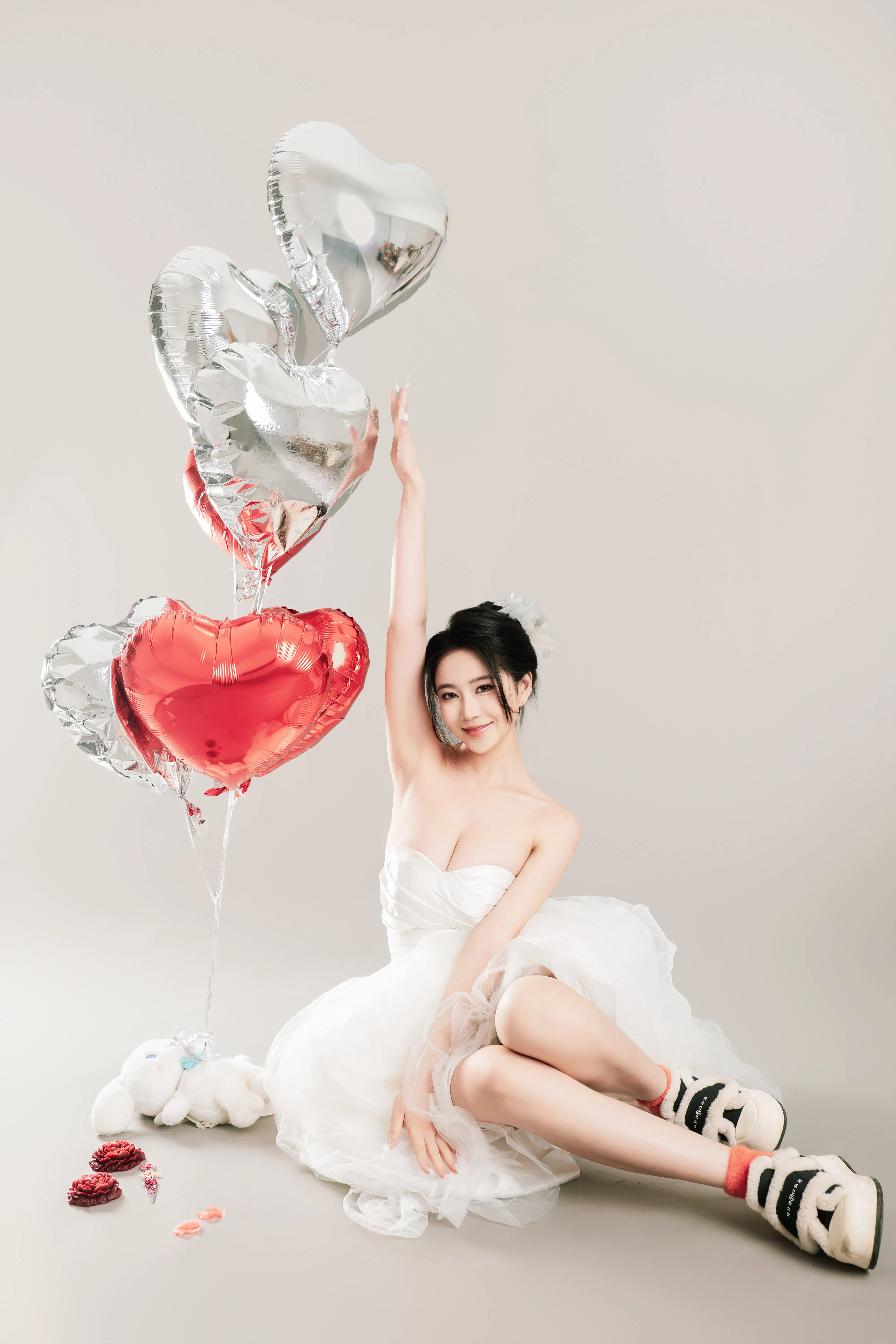 [Cosplay] 年年 - LOVE 情人节特别篇