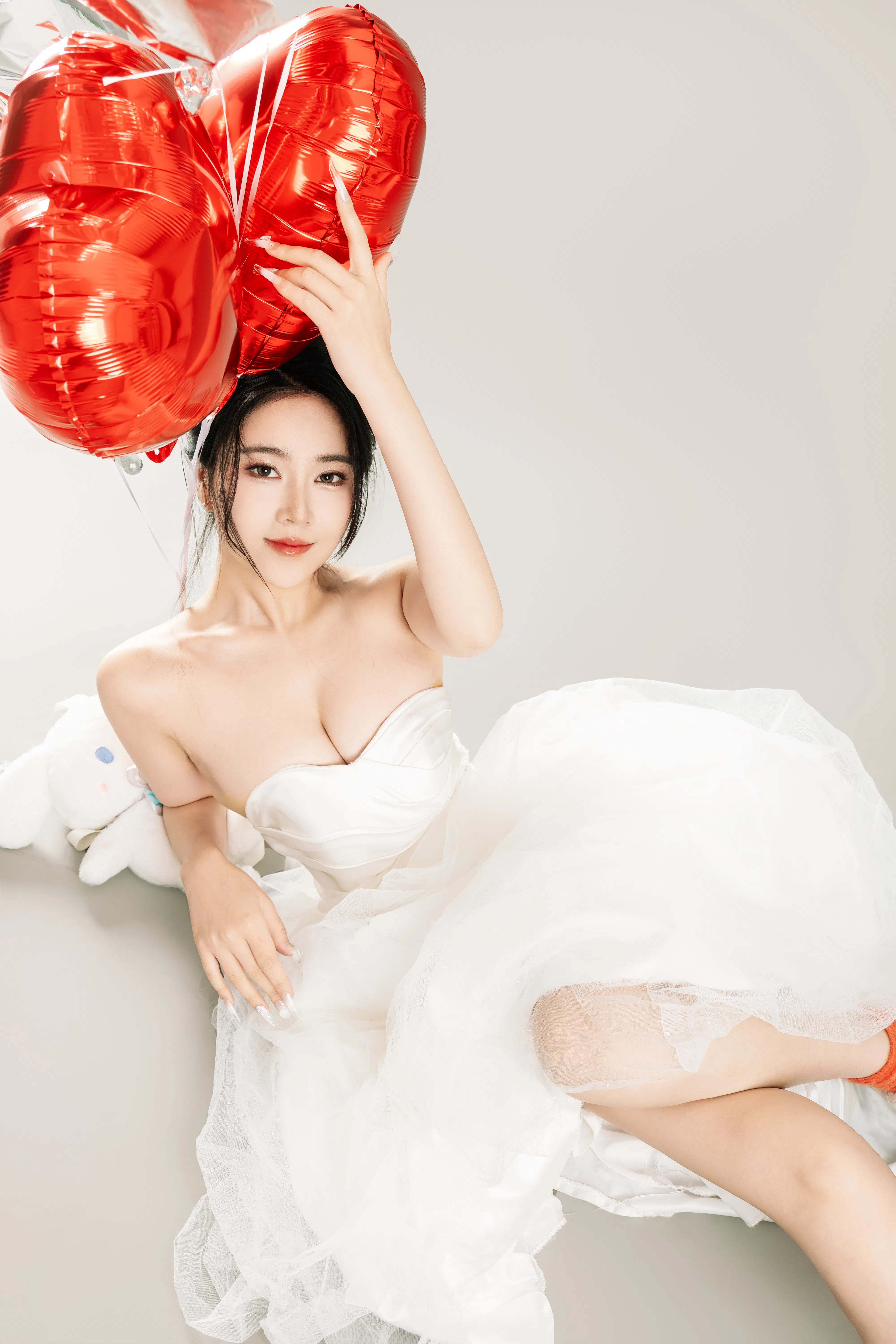 [Cosplay] 年年 - LOVE 情人节特别篇