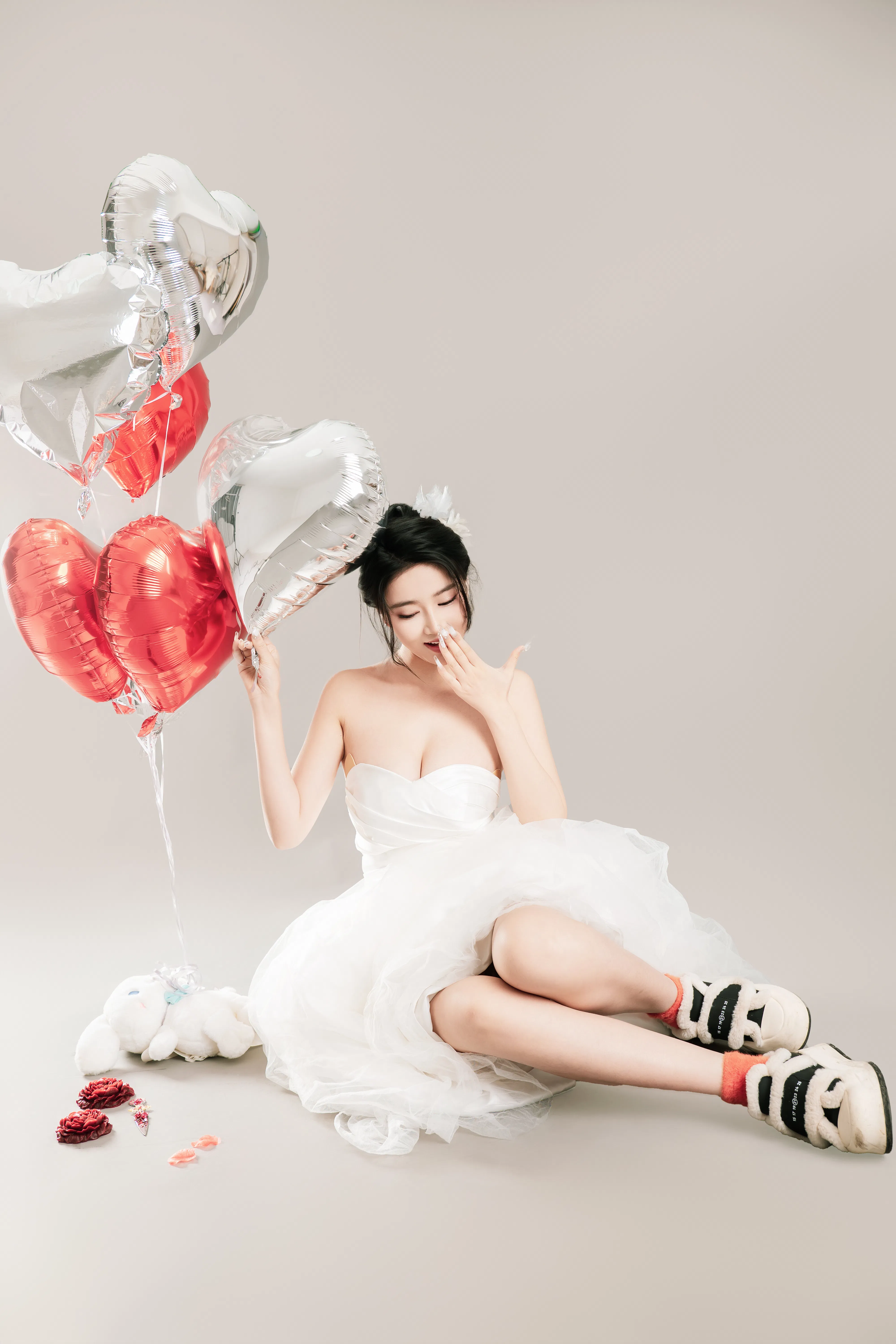 [Cosplay] 年年 - LOVE 情人节特别篇