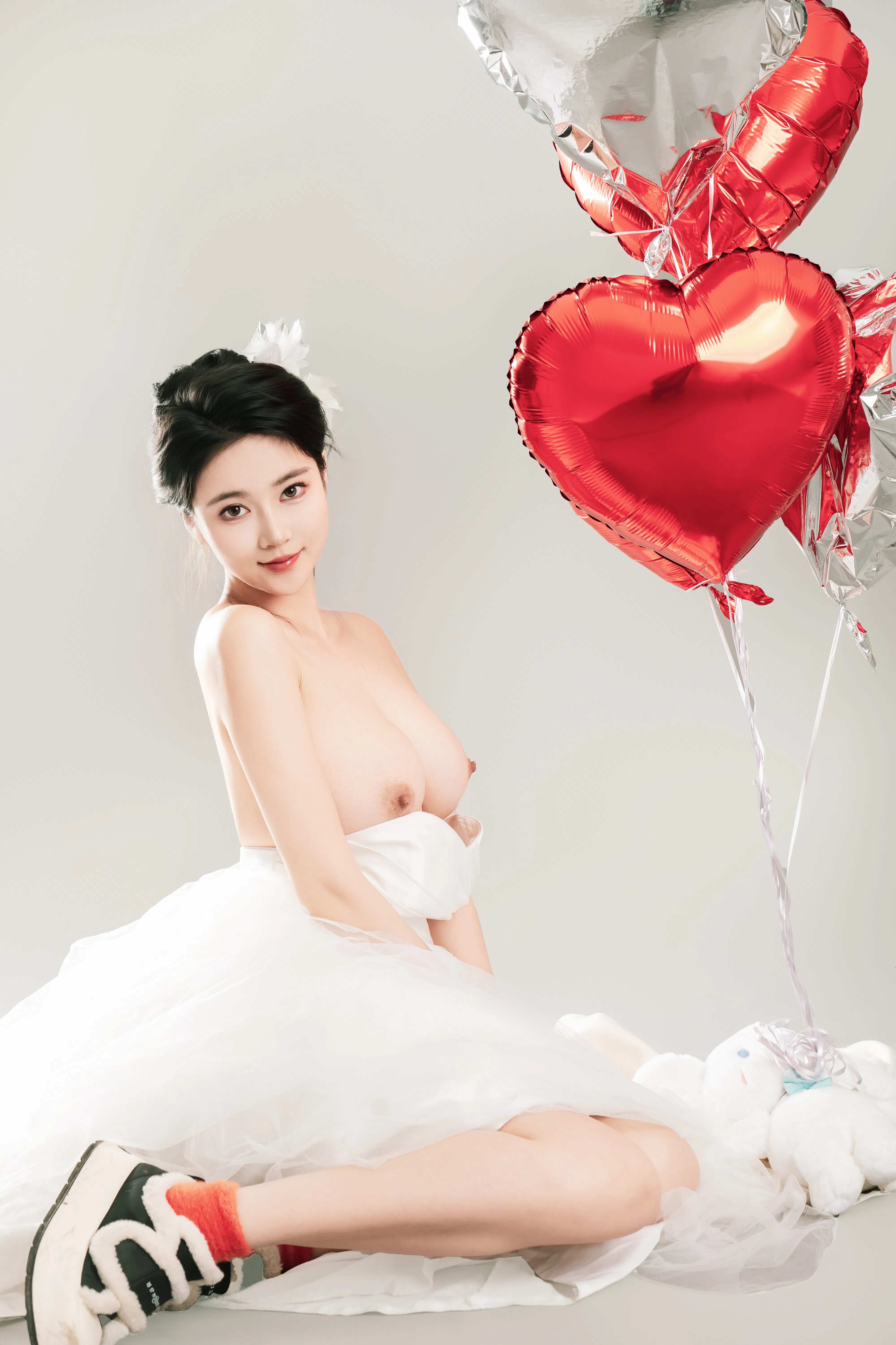 [Cosplay] 年年 - LOVE 情人节特别篇