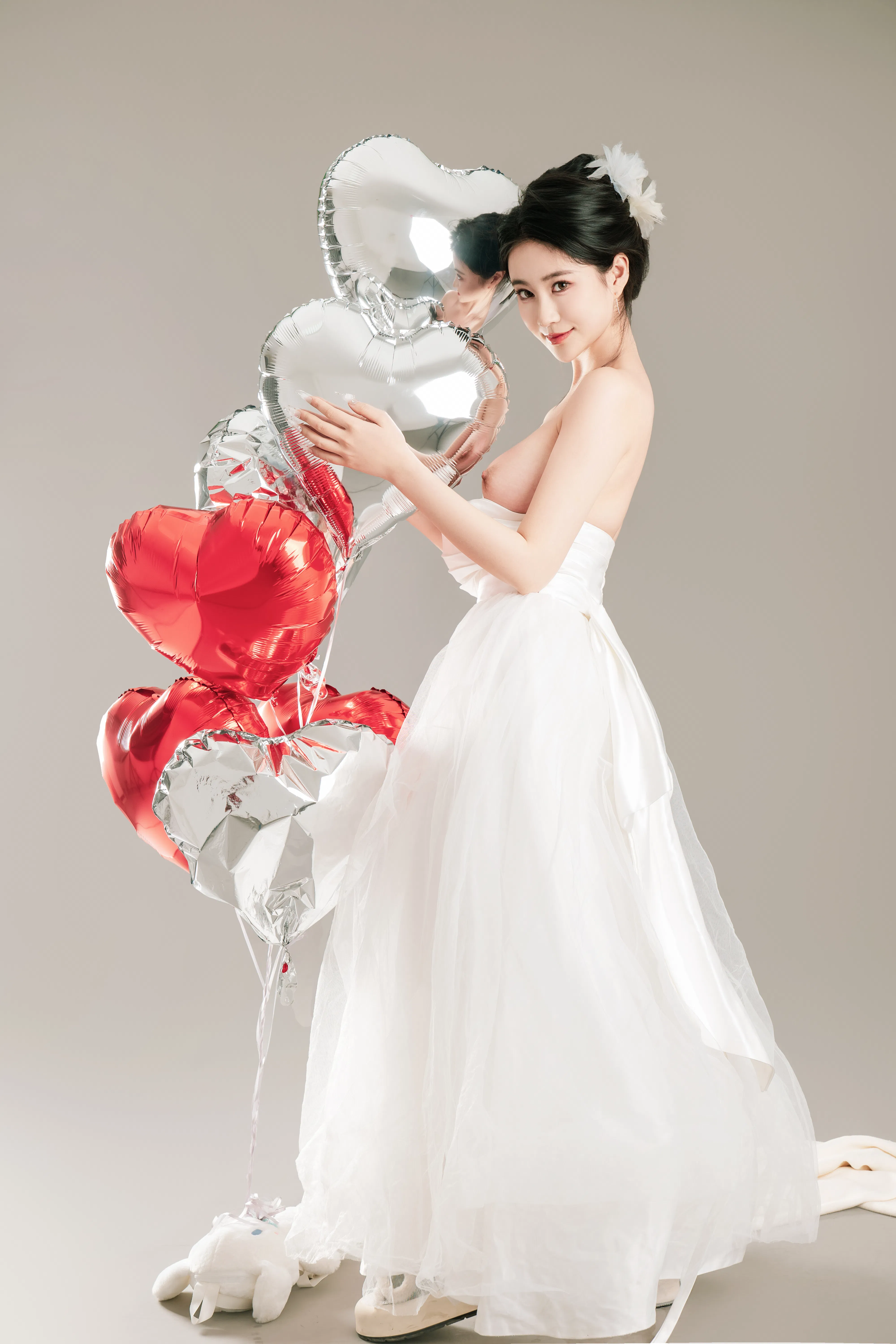 [Cosplay] 年年 - LOVE 情人节特别篇