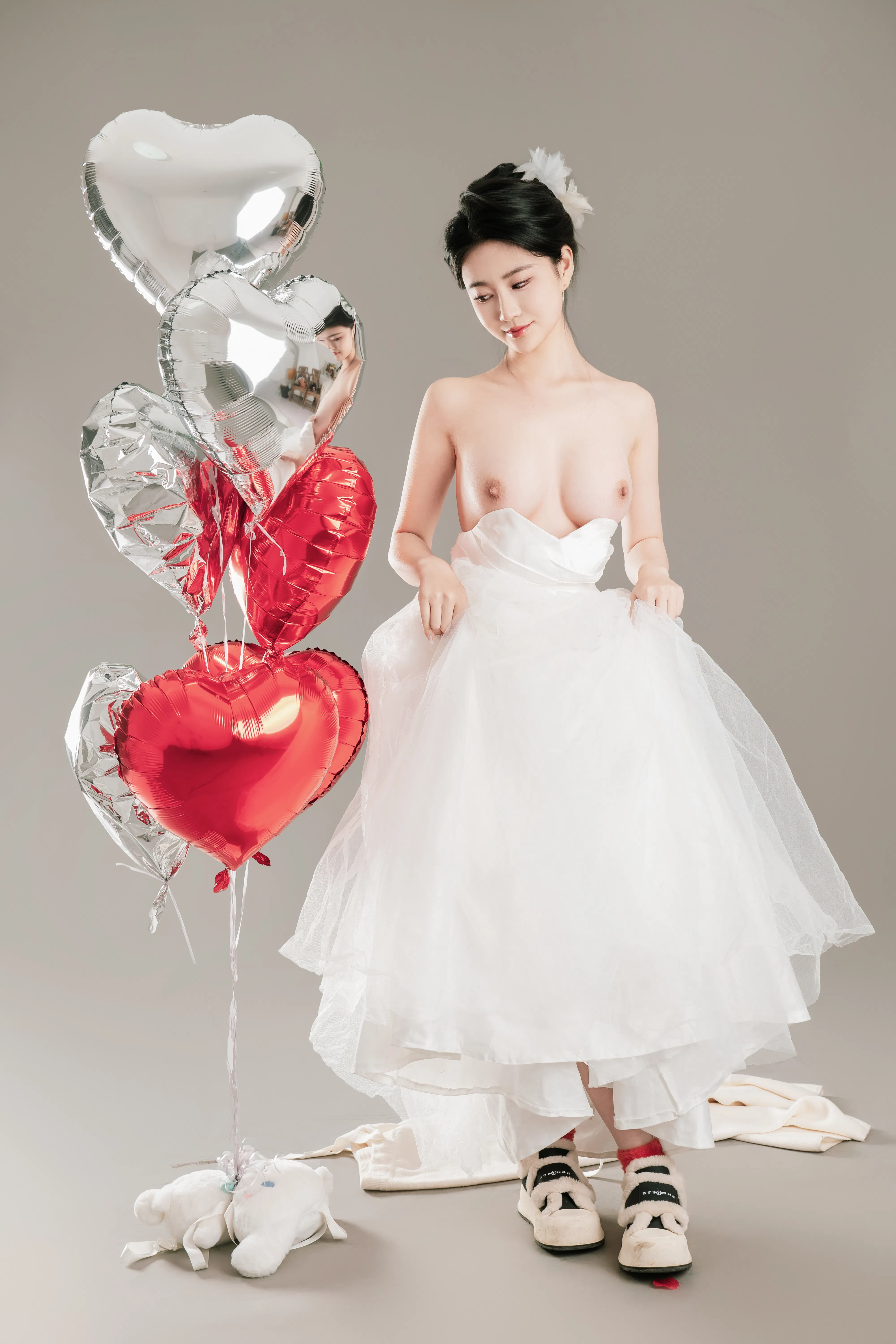 [Cosplay] 年年 - LOVE 情人节特别篇