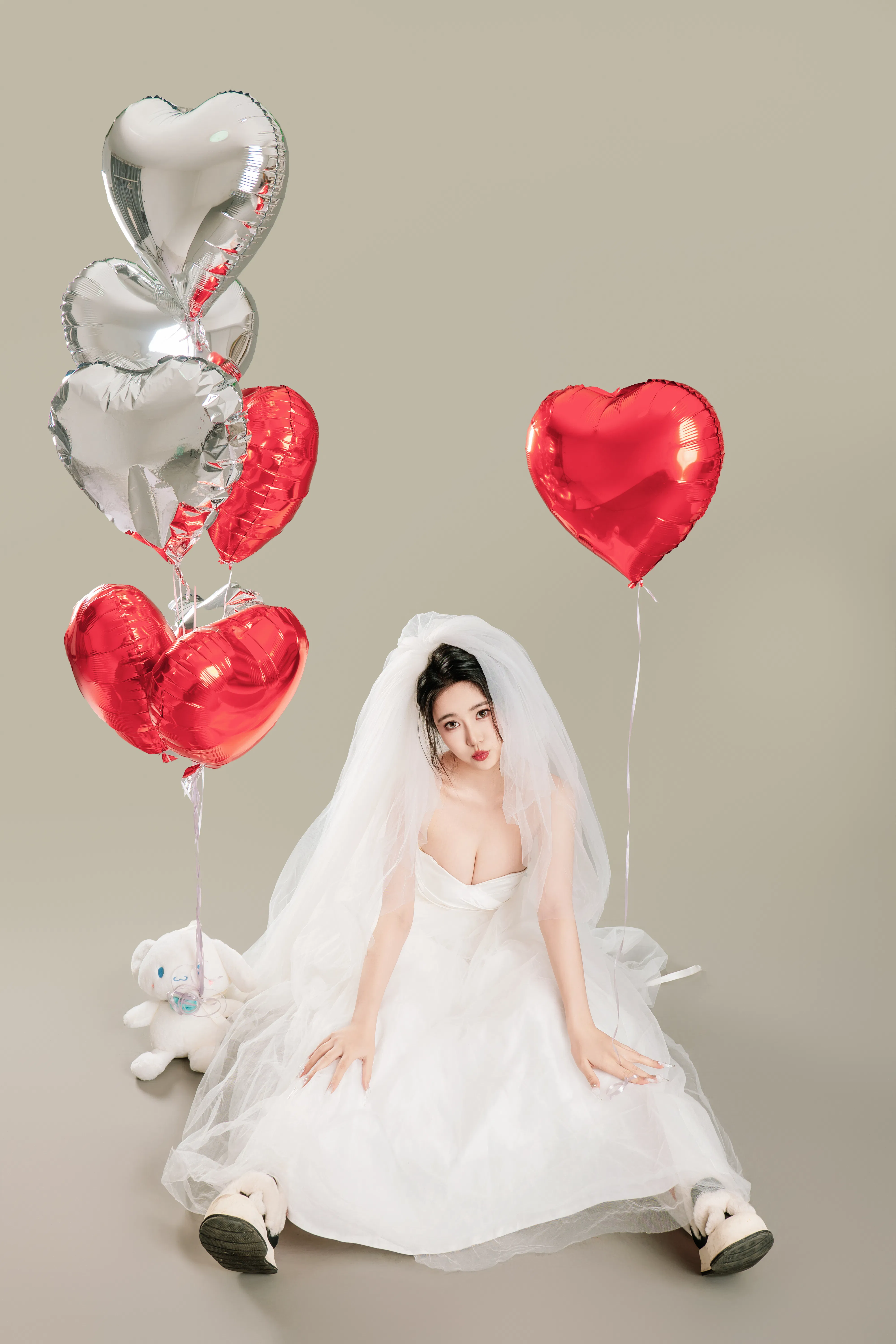 [Cosplay] 年年 - LOVE 情人节特别篇