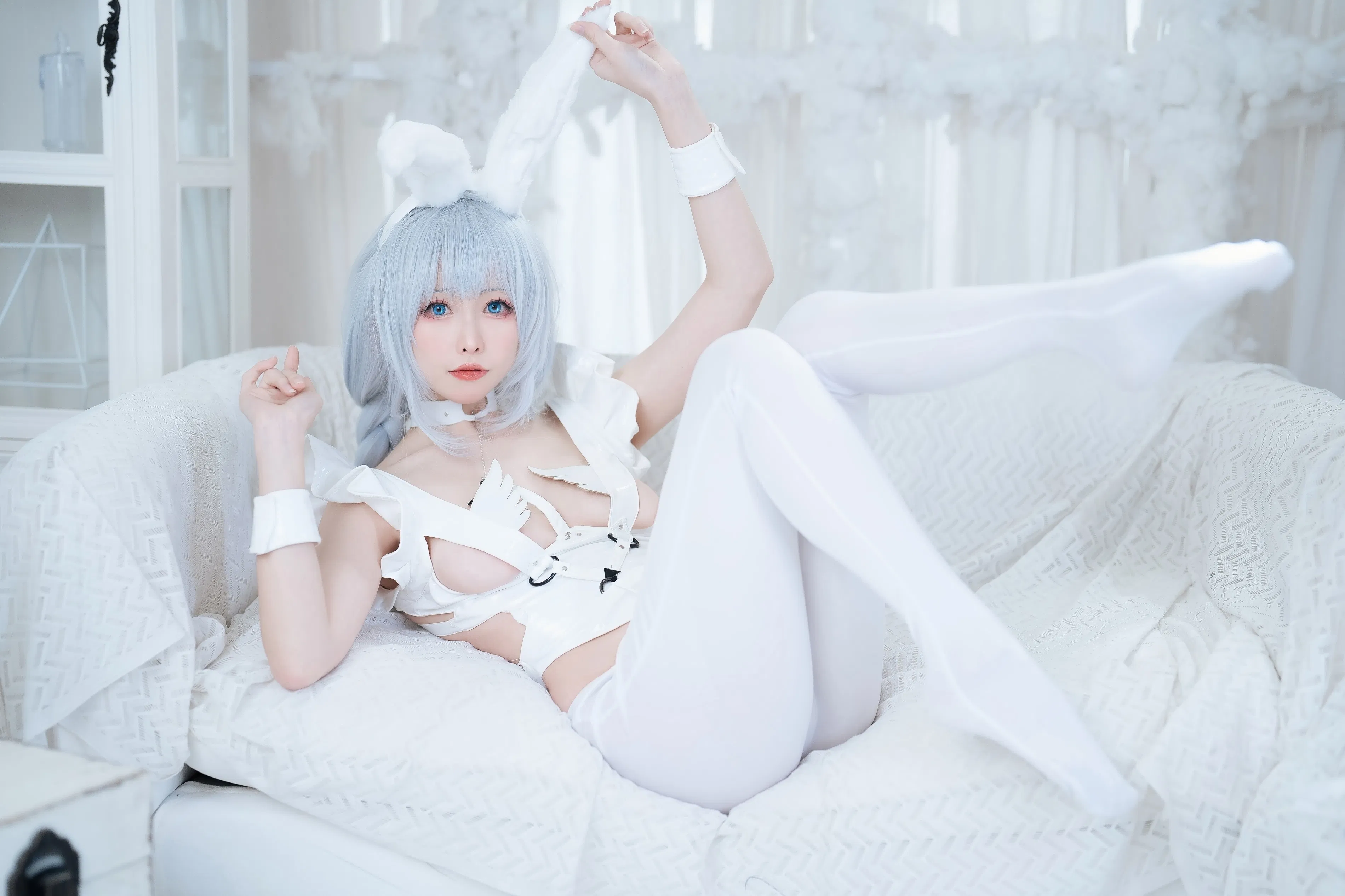 [Cosplay] 樱岛嗷一 兔女郎 碧蓝航线 光辉μ兵装 Z46
