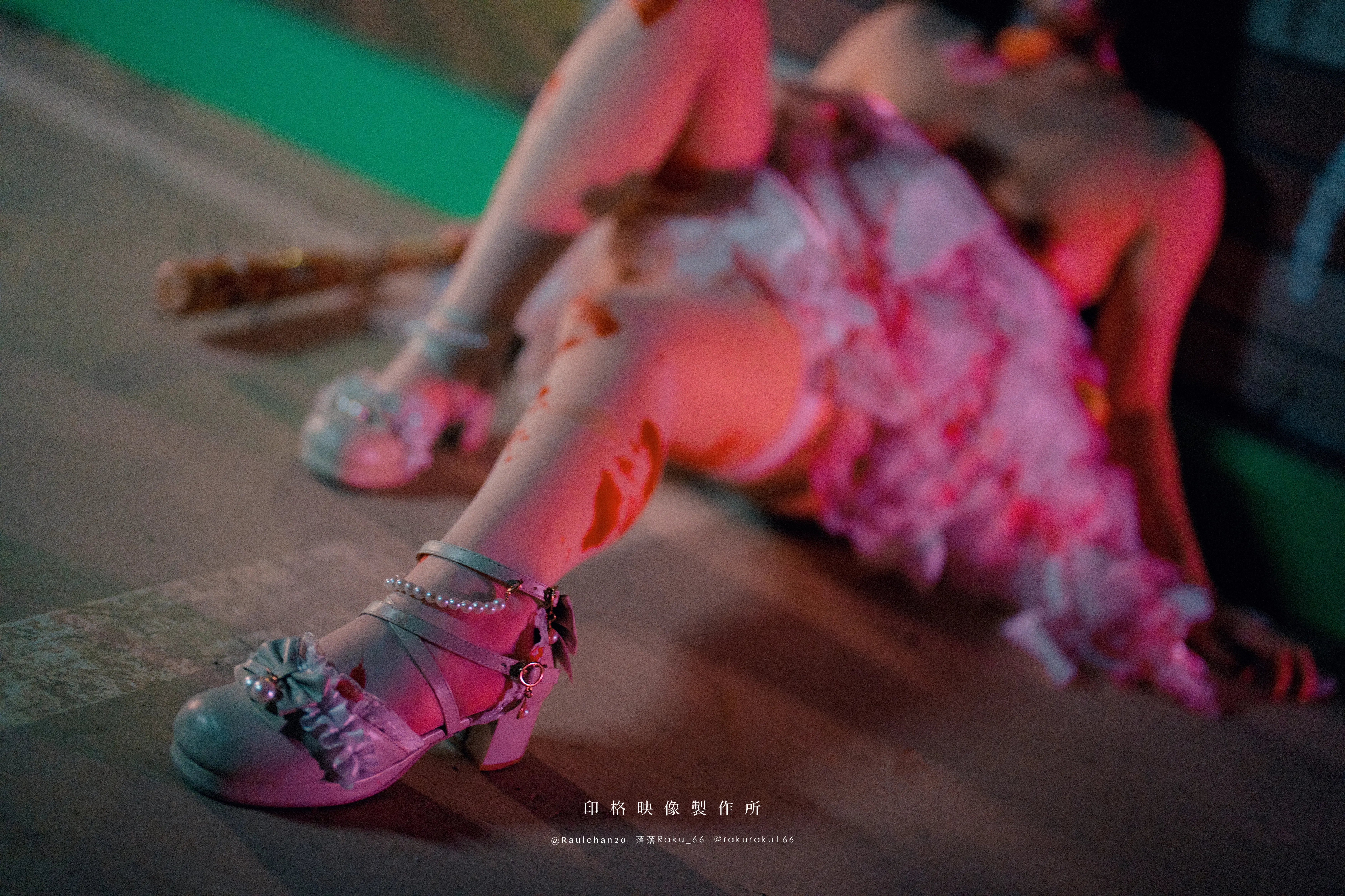 [Cosplay] 落落 – 孤独的玛丽 Lonely Mary