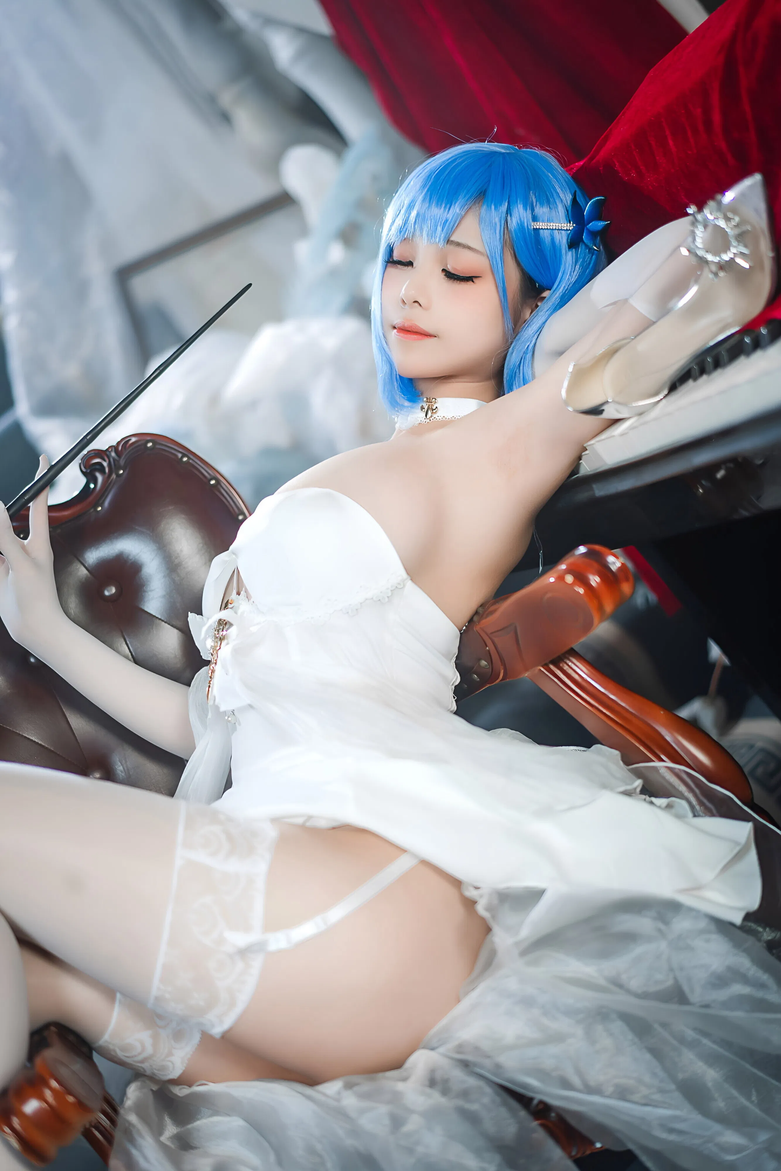 [Cosplay] 蜜汁猫裘 - 碧蓝航线 恰巴耶夫白骑兵
