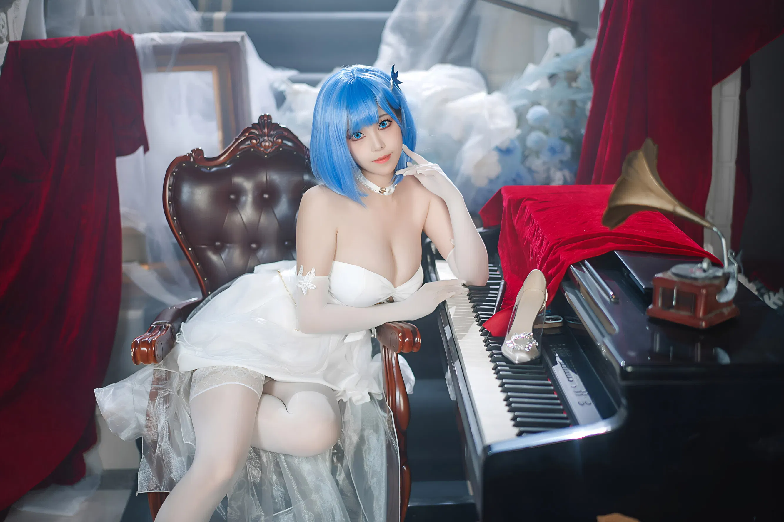 [Cosplay] 蜜汁猫裘 - 碧蓝航线 恰巴耶夫白骑兵