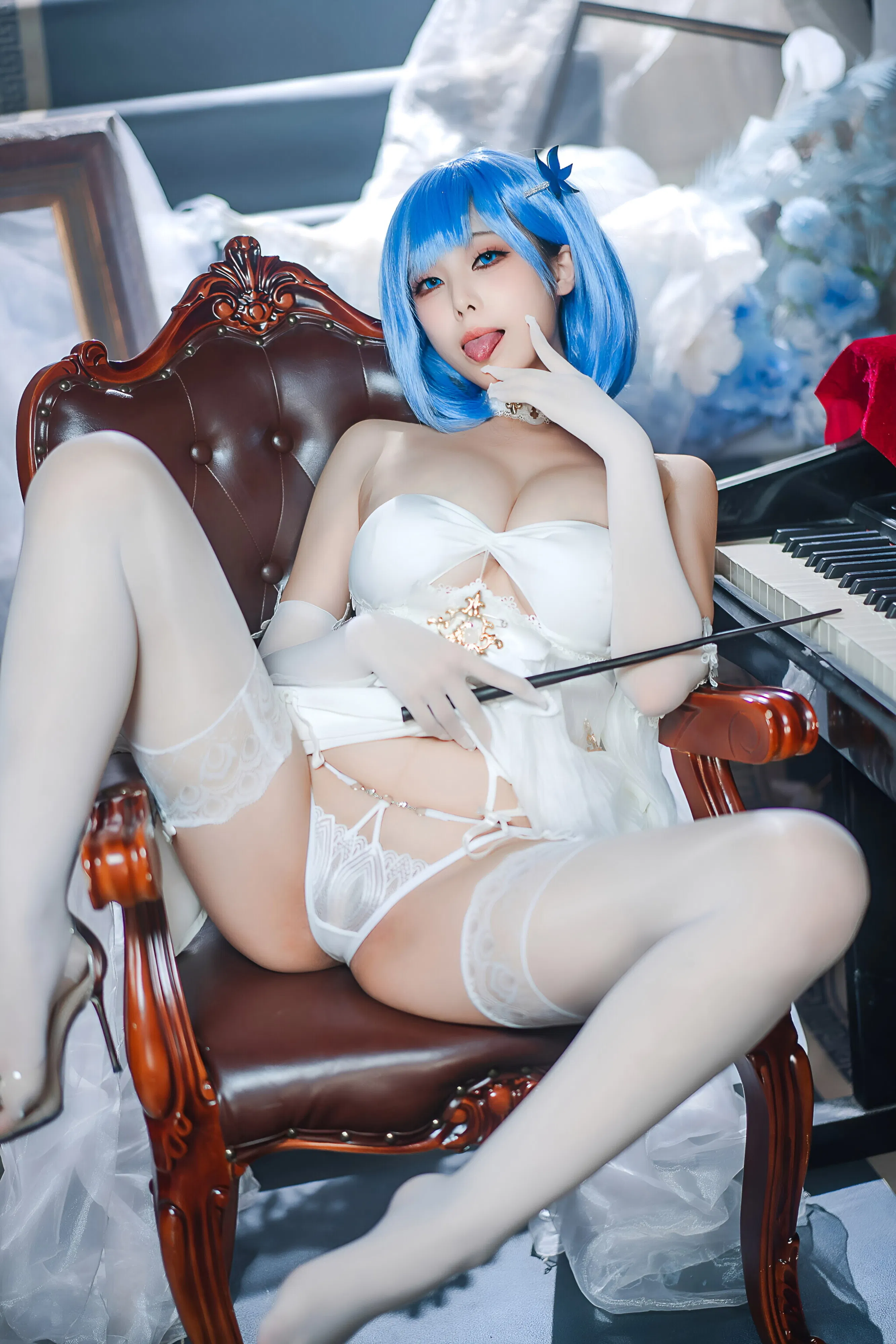 [Cosplay] 蜜汁猫裘 - 碧蓝航线 恰巴耶夫白骑兵