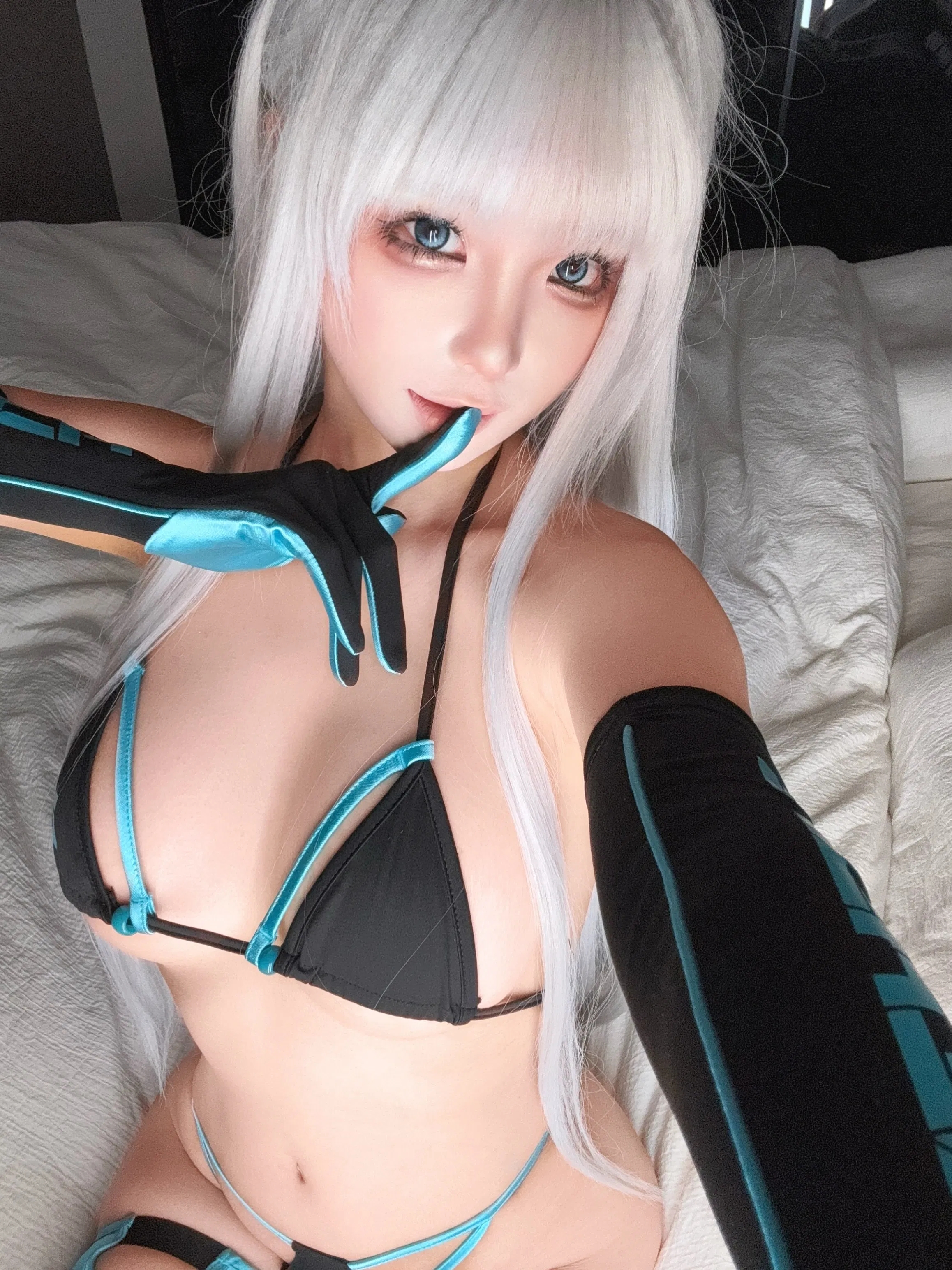 [Cosplay] 蠢沫沫 - 2025.02 自拍集